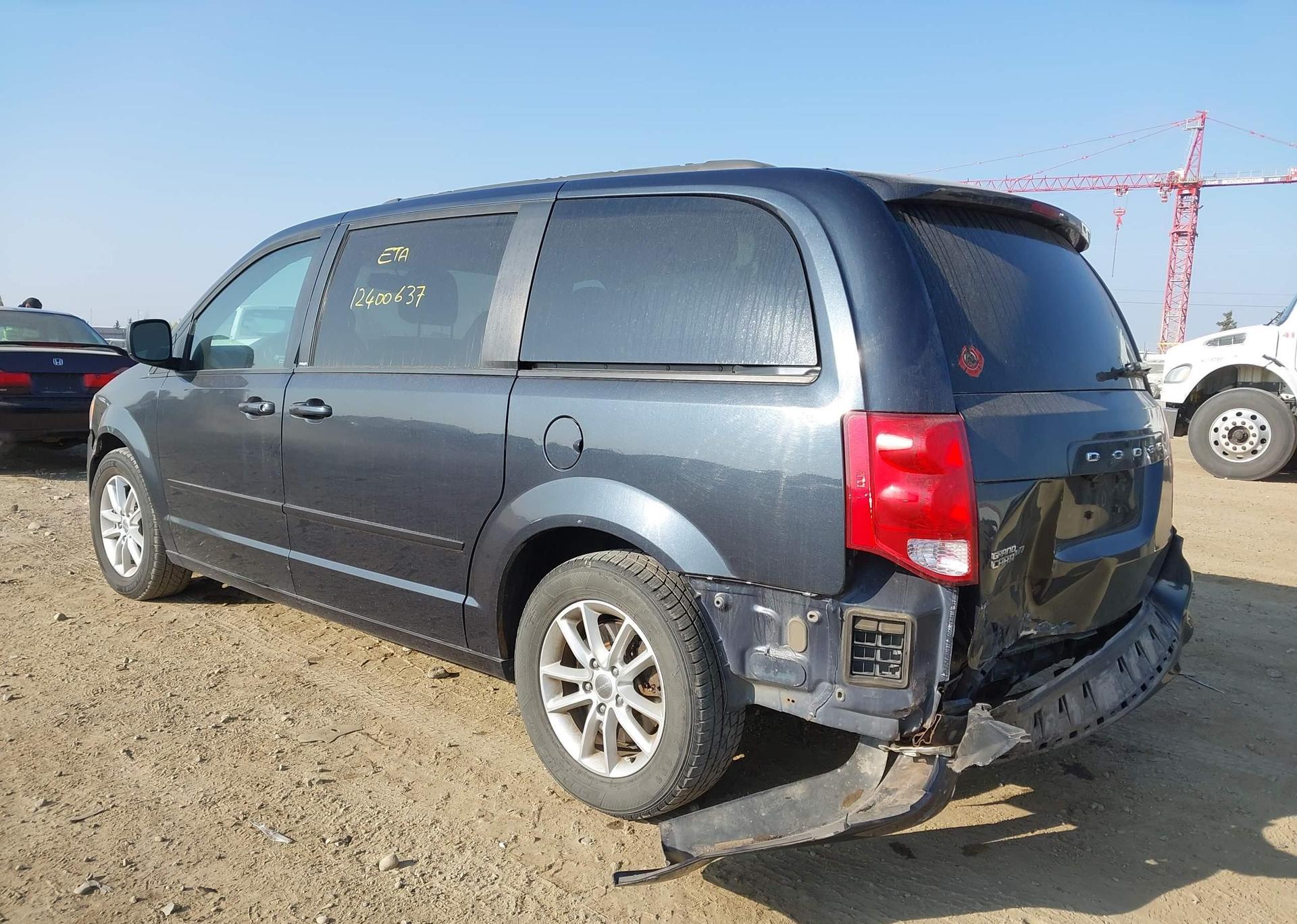 2013 DODGE GRAND CARAVAN SE