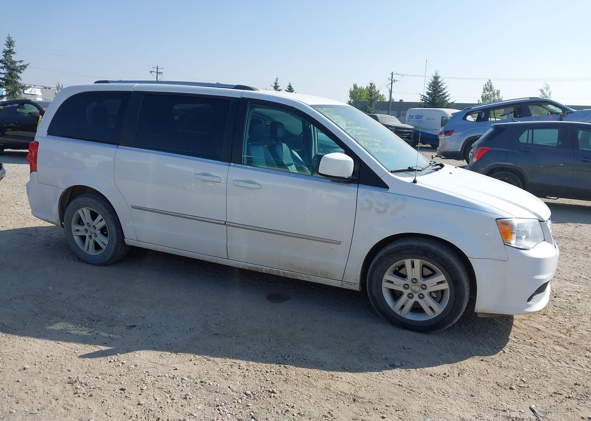 2016 DODGE GRAND CARAVAN CREW