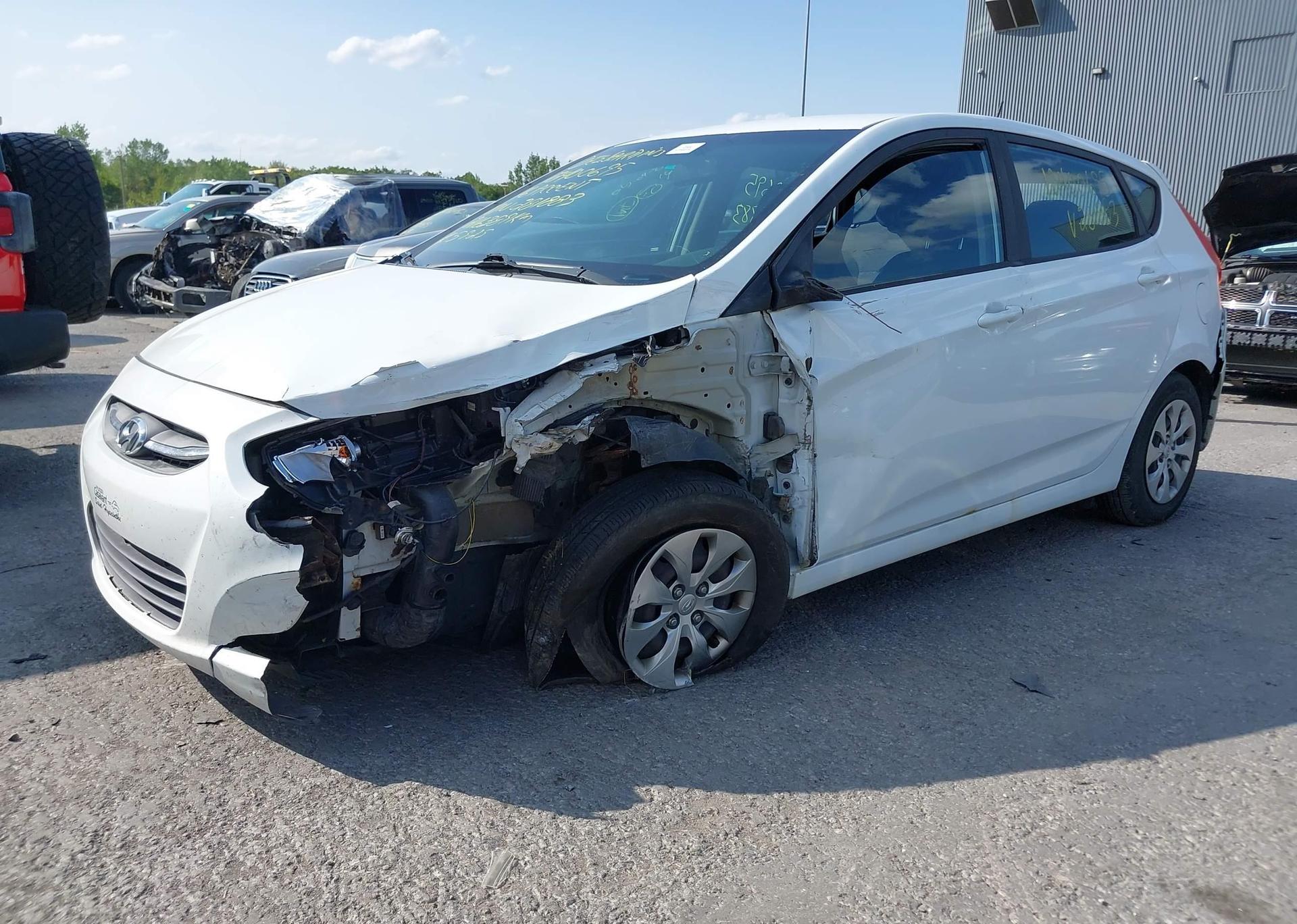 2016 HYUNDAI ACCENT SE