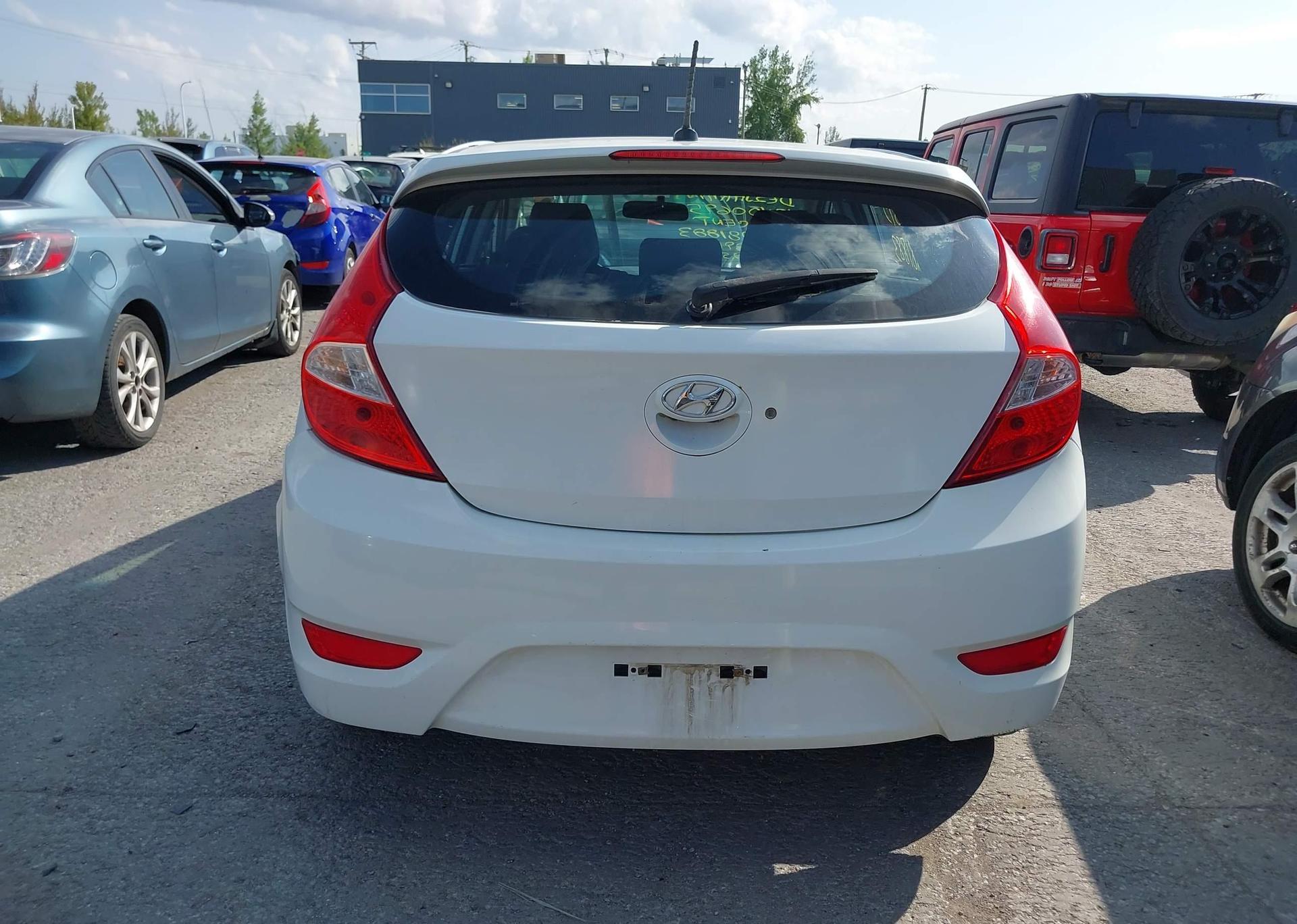 2016 HYUNDAI ACCENT SE