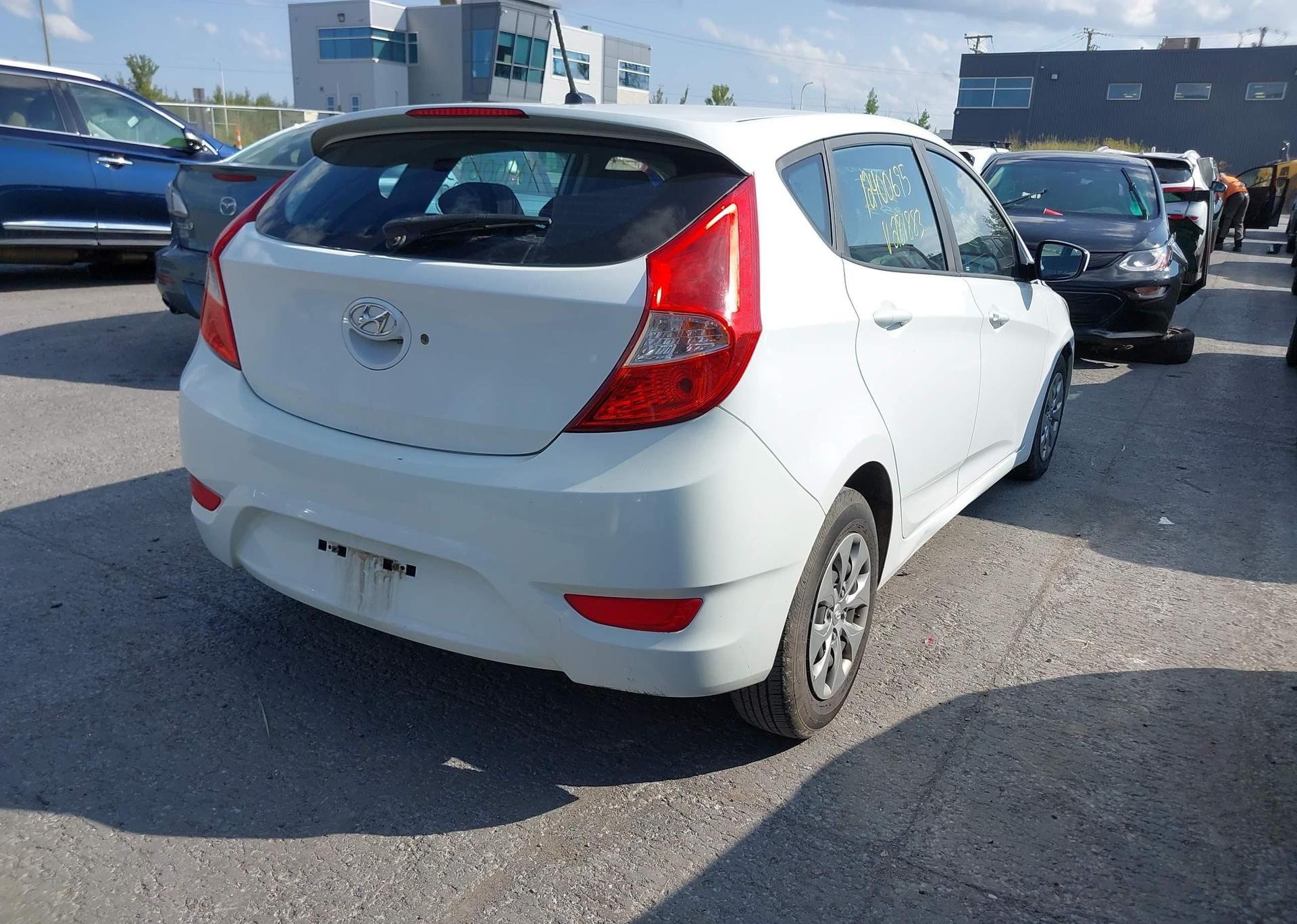 2016 HYUNDAI ACCENT SE