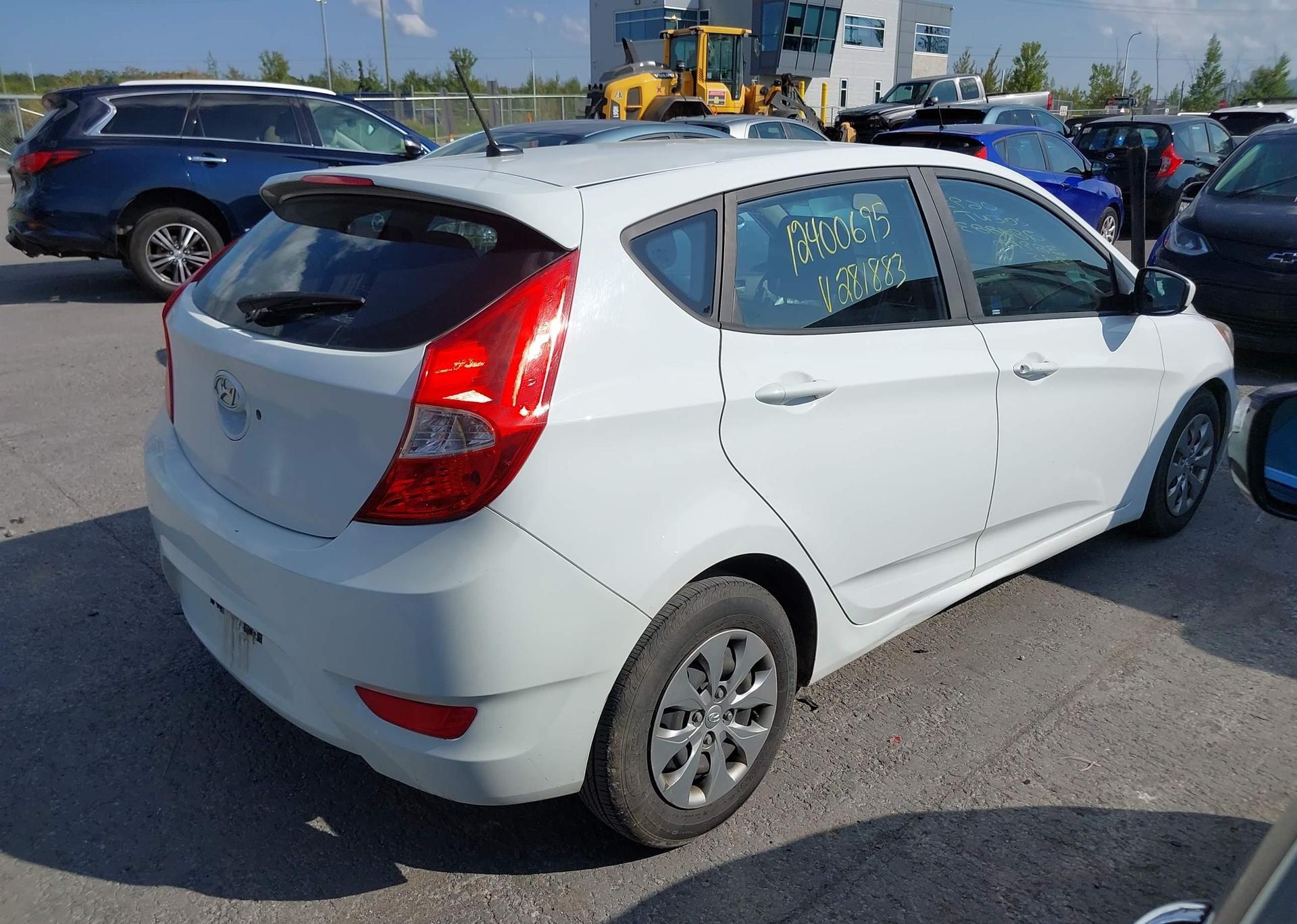 2016 HYUNDAI ACCENT SE