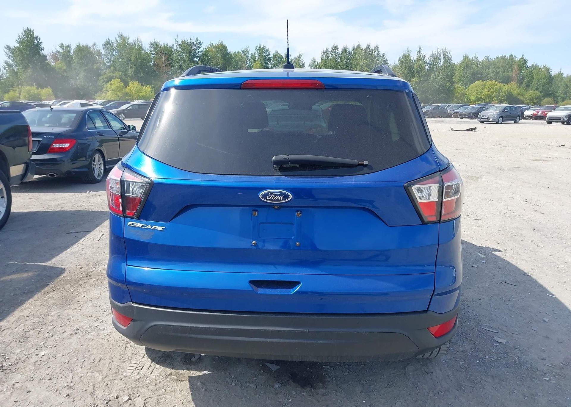 2017 FORD ESCAPE S
