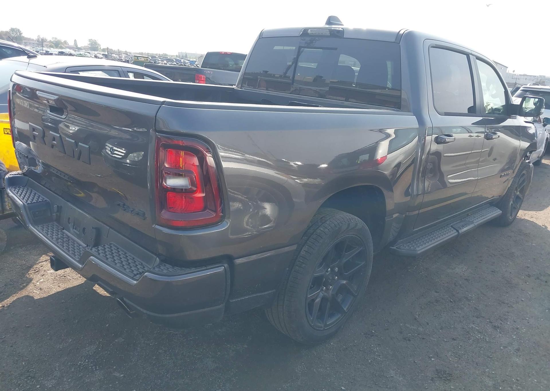 2025 RAM 1500 SPORT