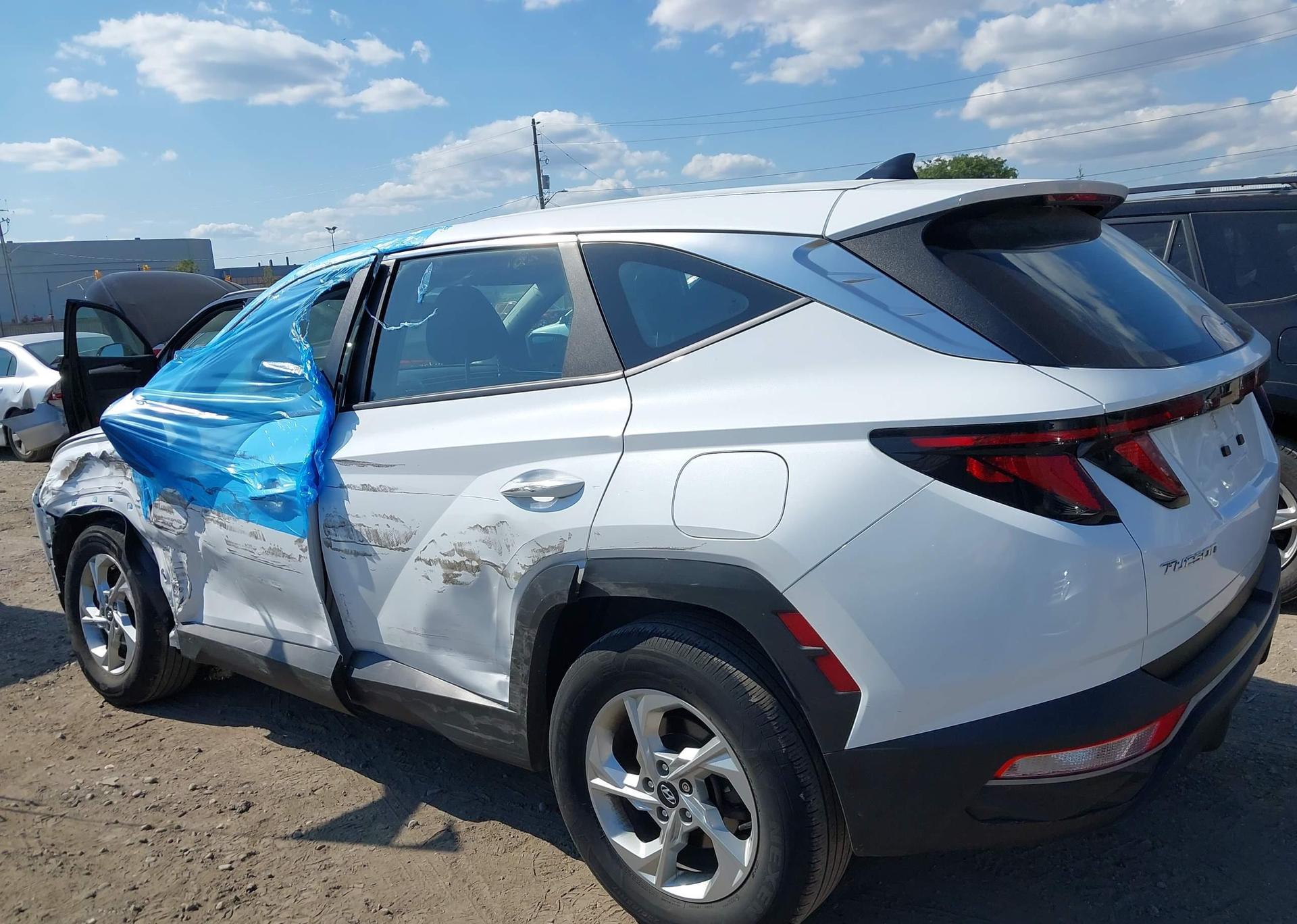 2022 HYUNDAI TUCSON ESSENTIAL AWD