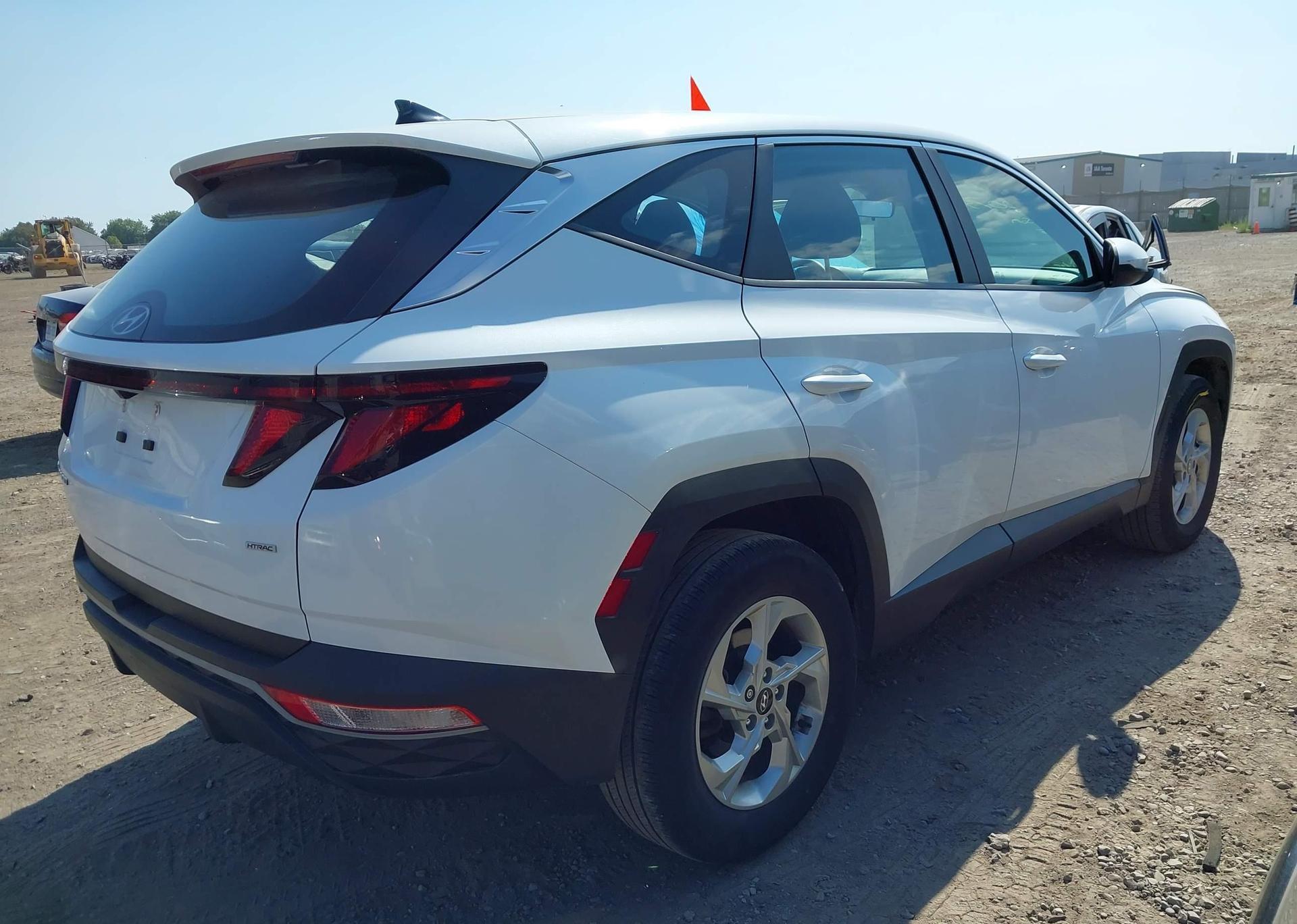 2022 HYUNDAI TUCSON ESSENTIAL AWD