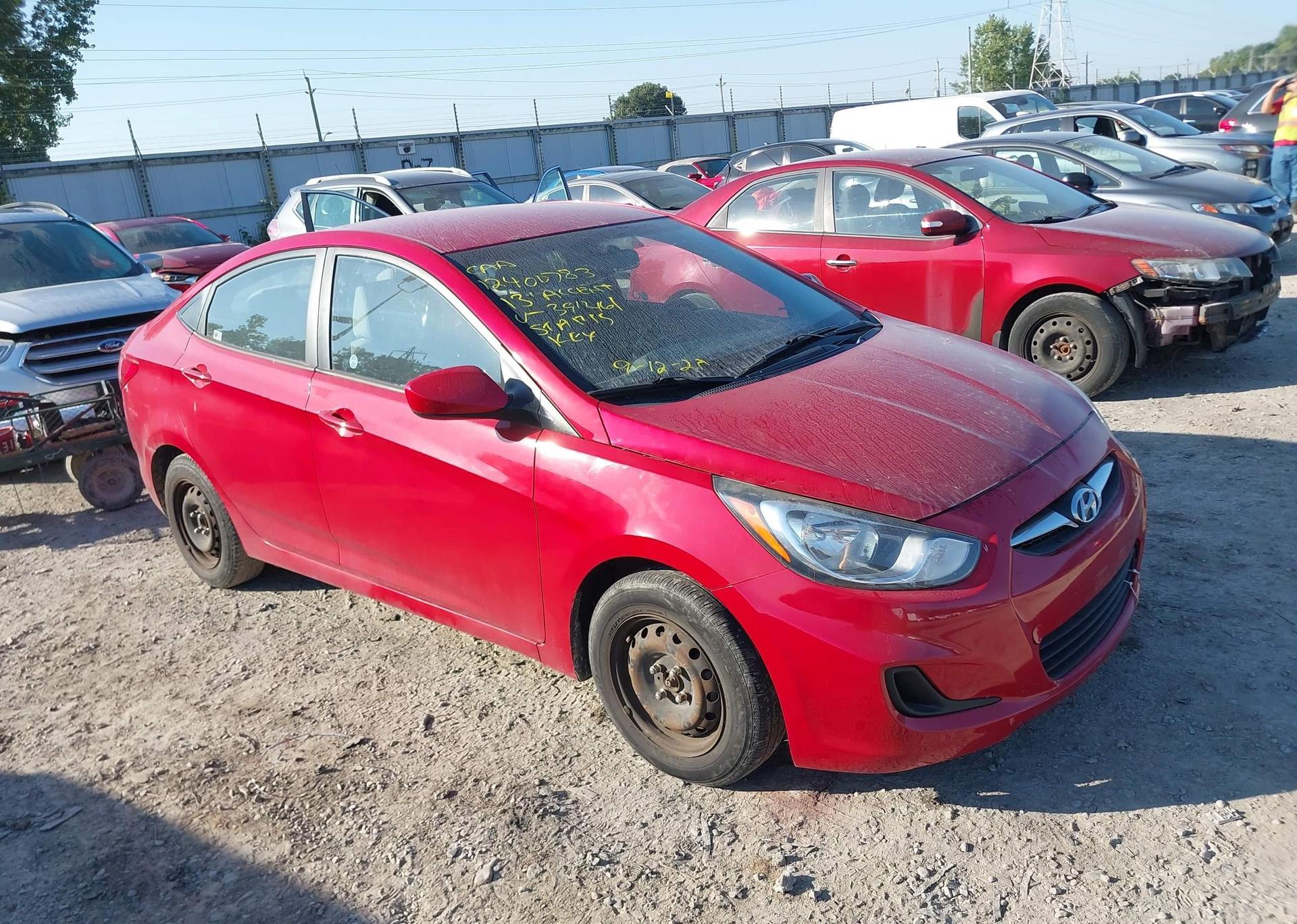 2013 HYUNDAI ACCENT GLS