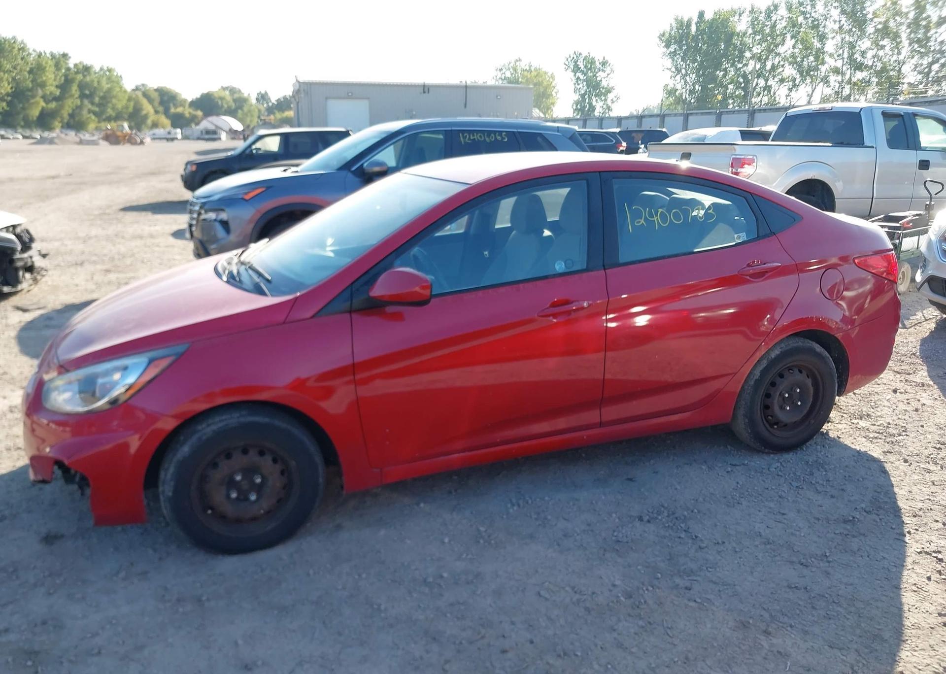 2013 HYUNDAI ACCENT GLS