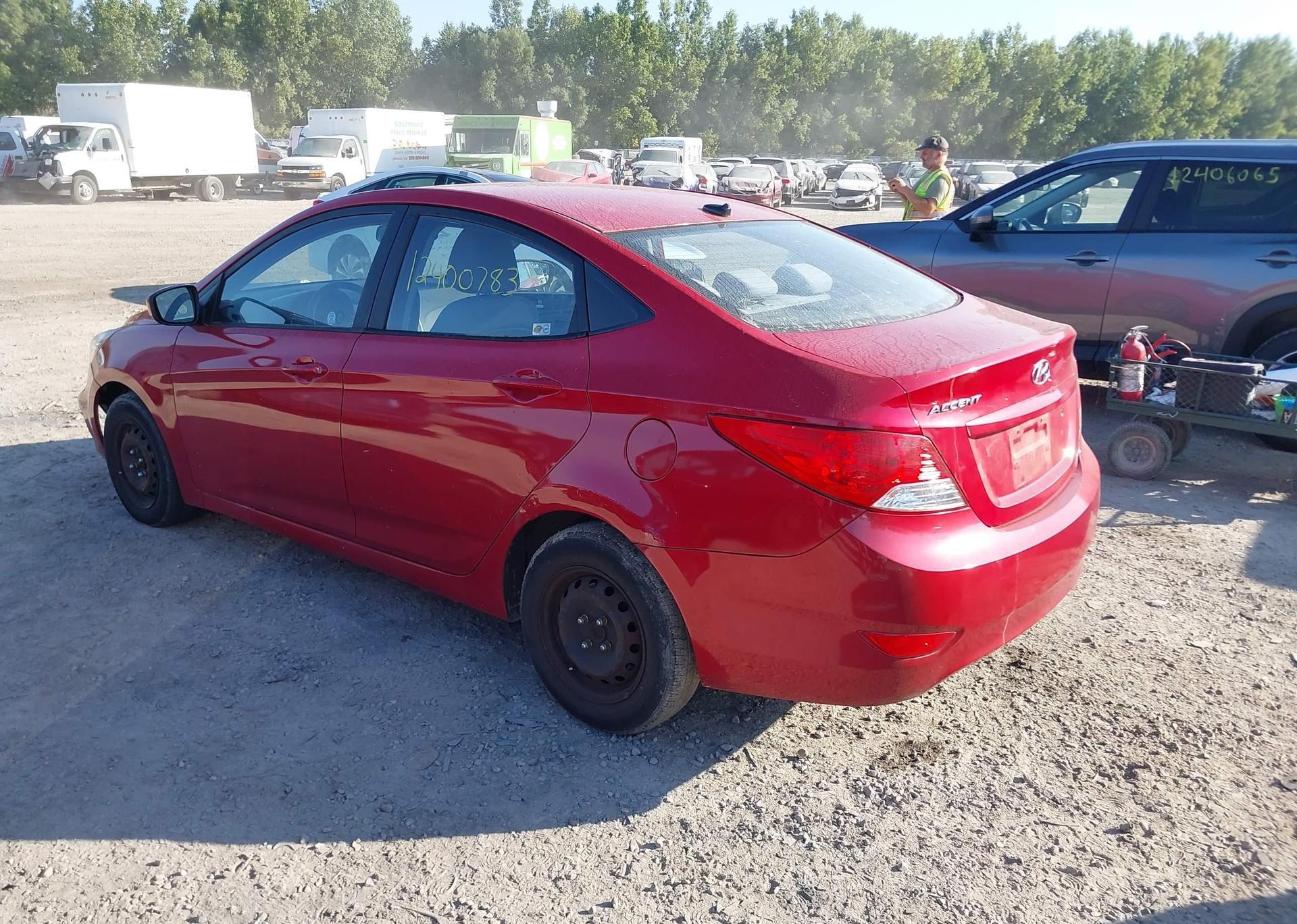 2013 HYUNDAI ACCENT GLS