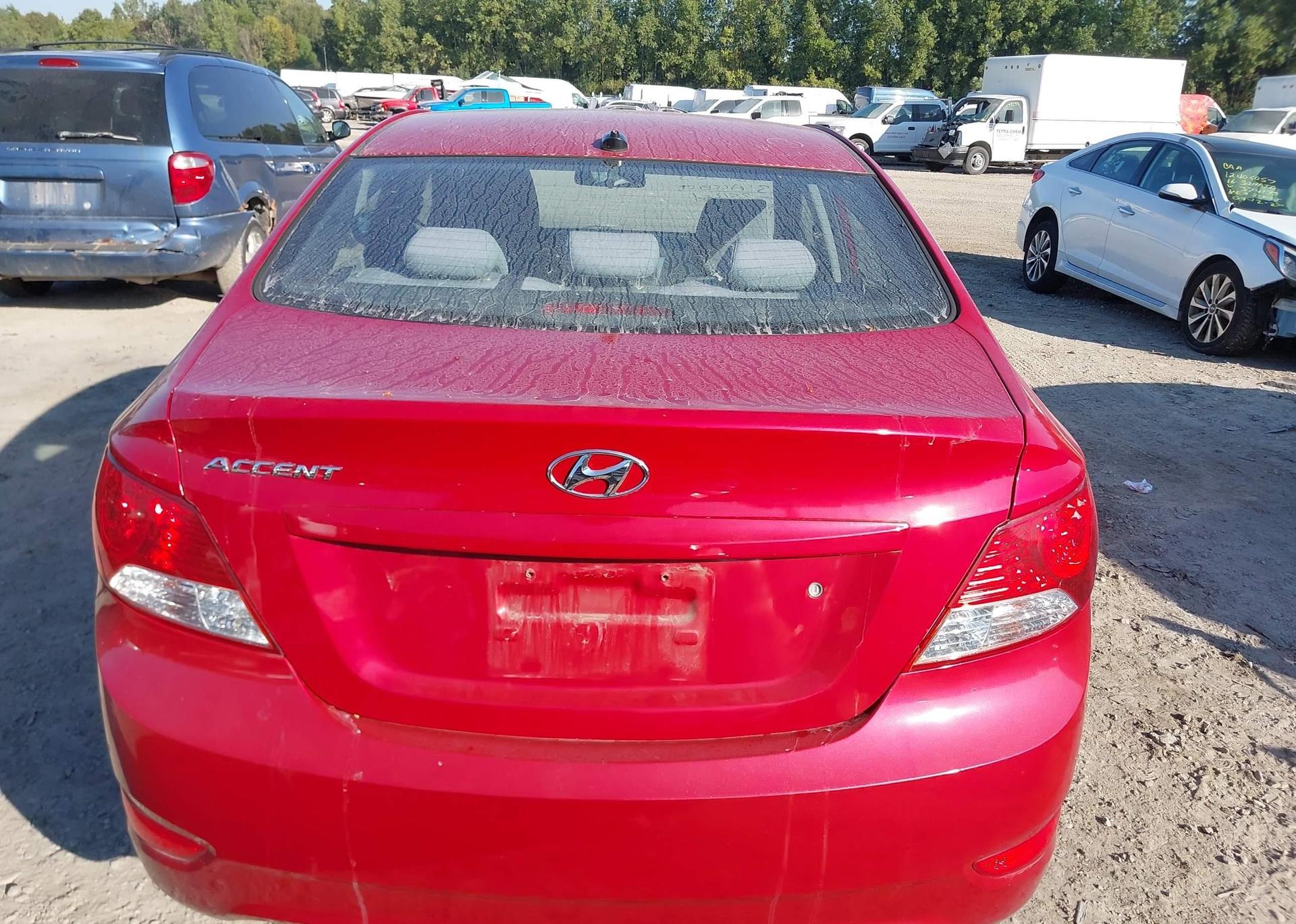 2013 HYUNDAI ACCENT GLS