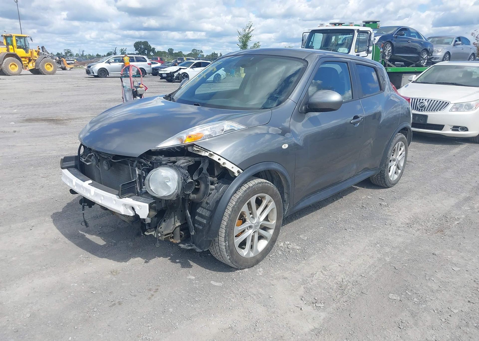 2012 NISSAN JUKE S