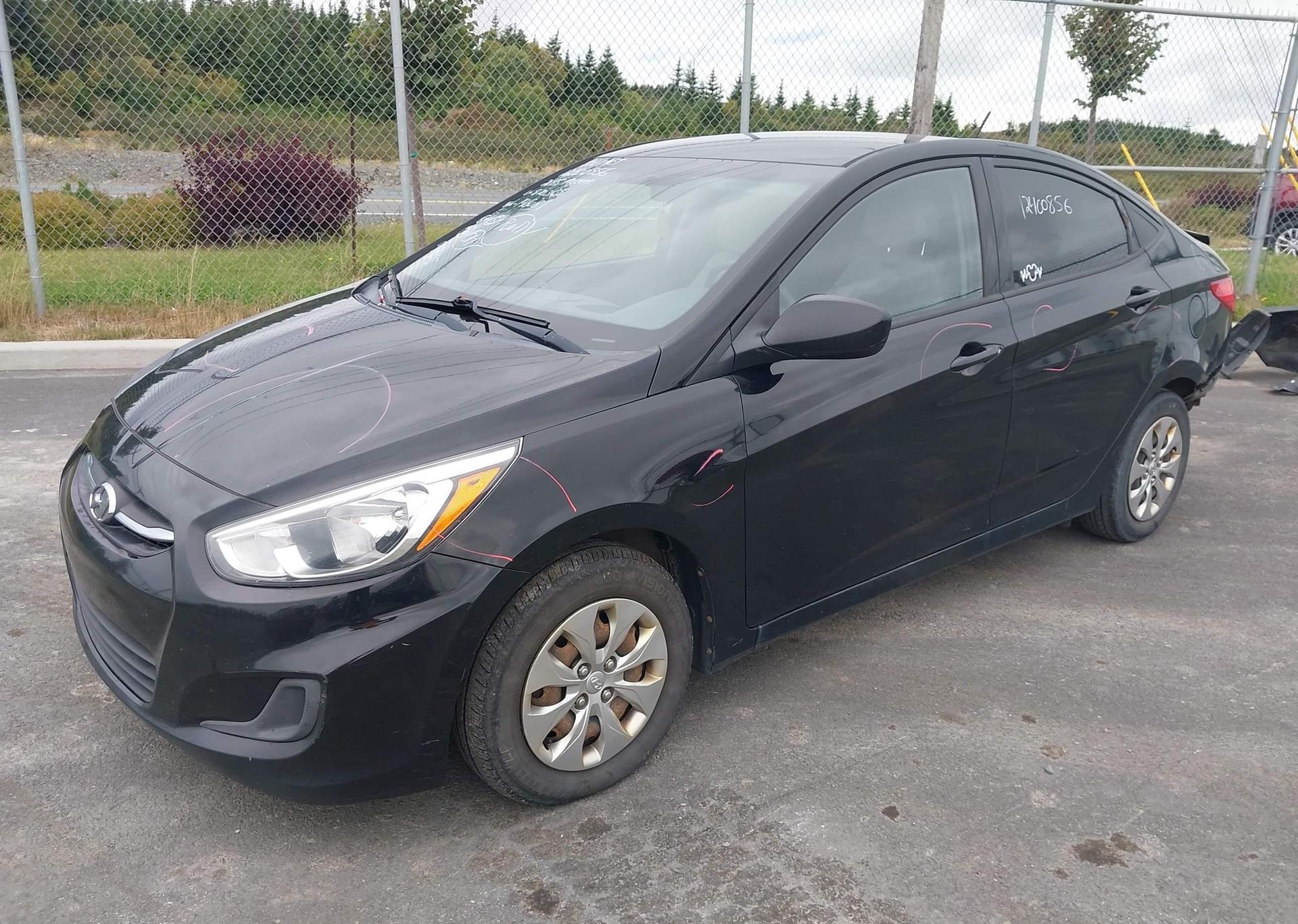 2015 HYUNDAI ACCENT GLS