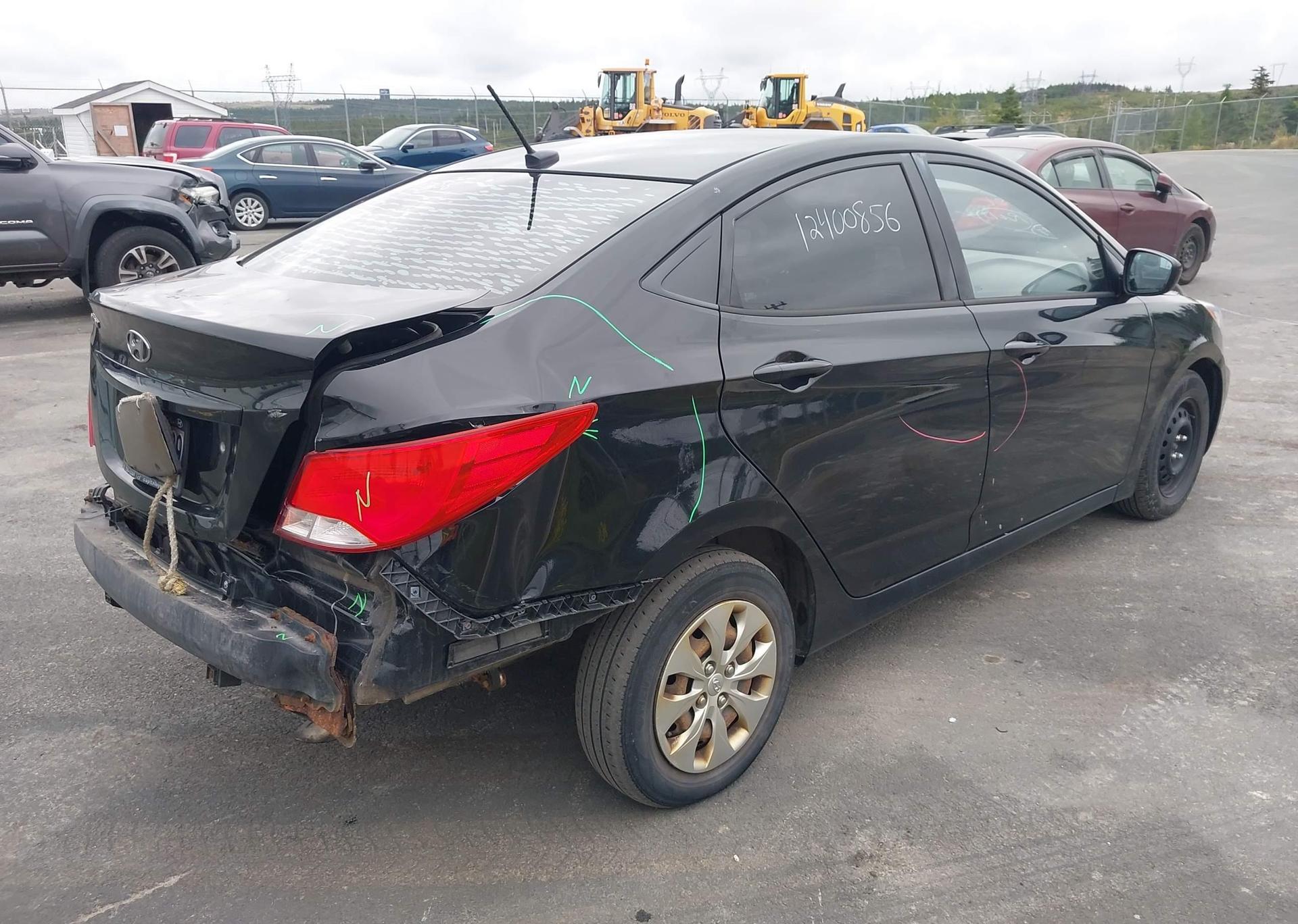 2015 HYUNDAI ACCENT GLS