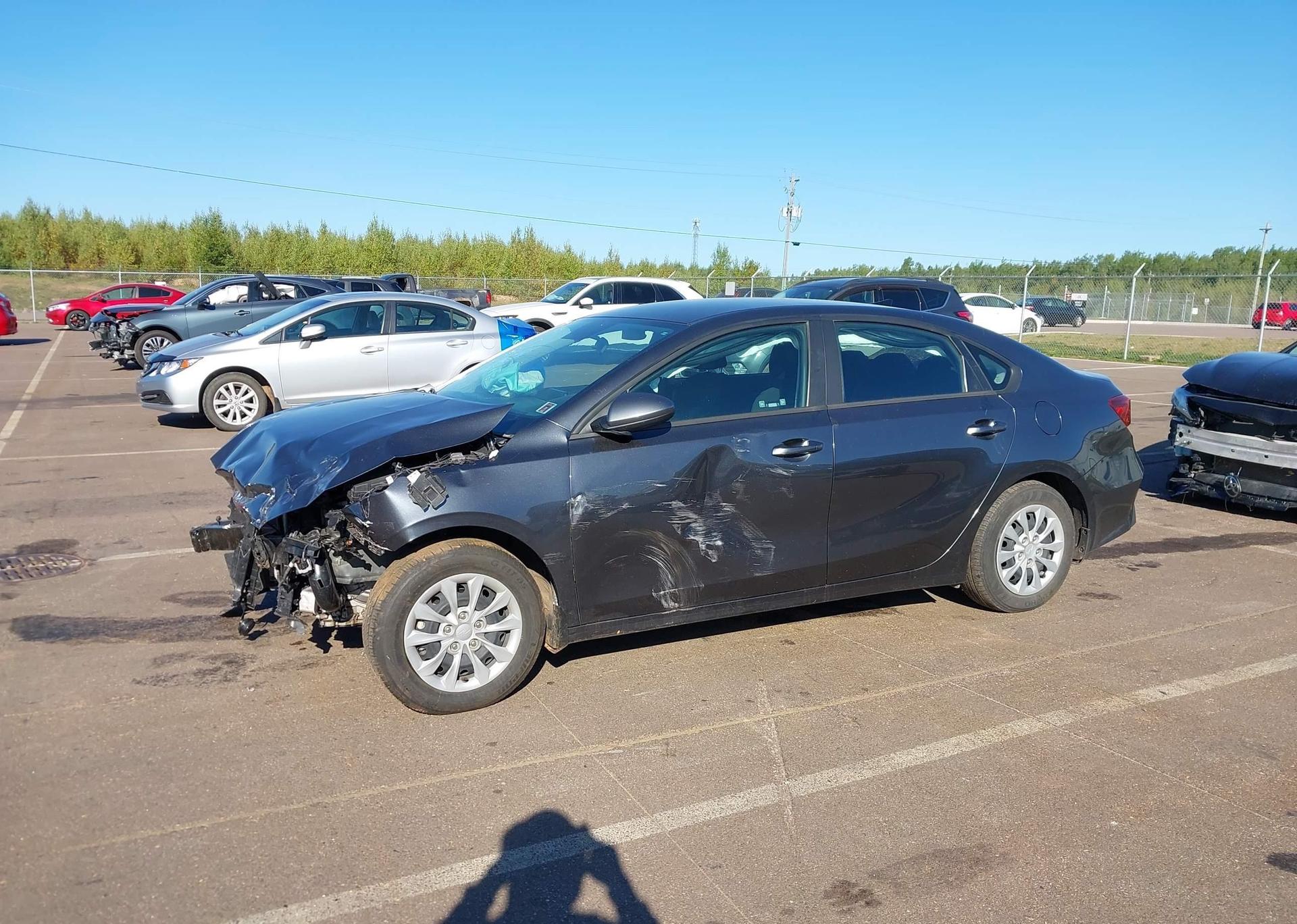 2023 KIA FORTE LX