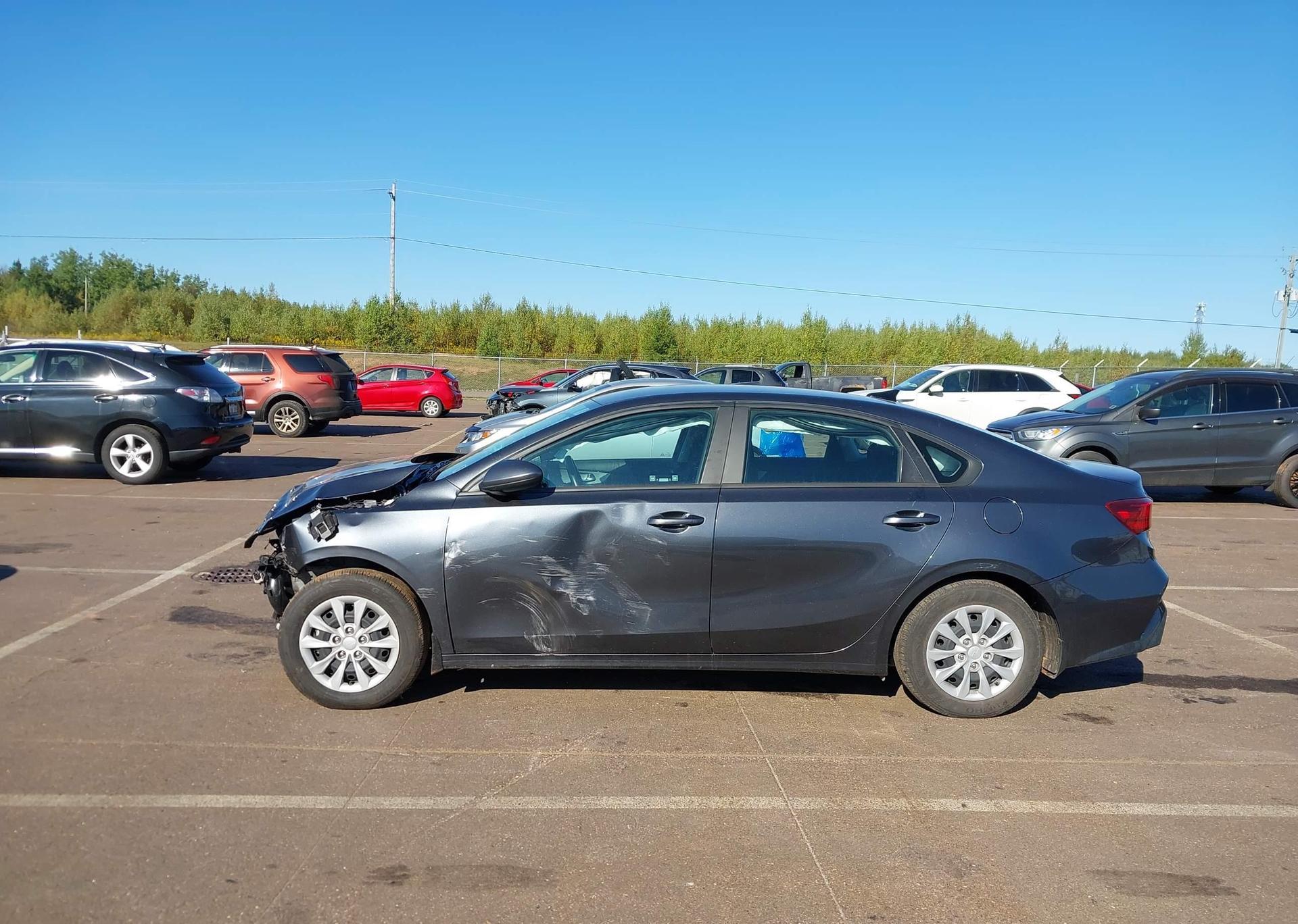 2023 KIA FORTE LX