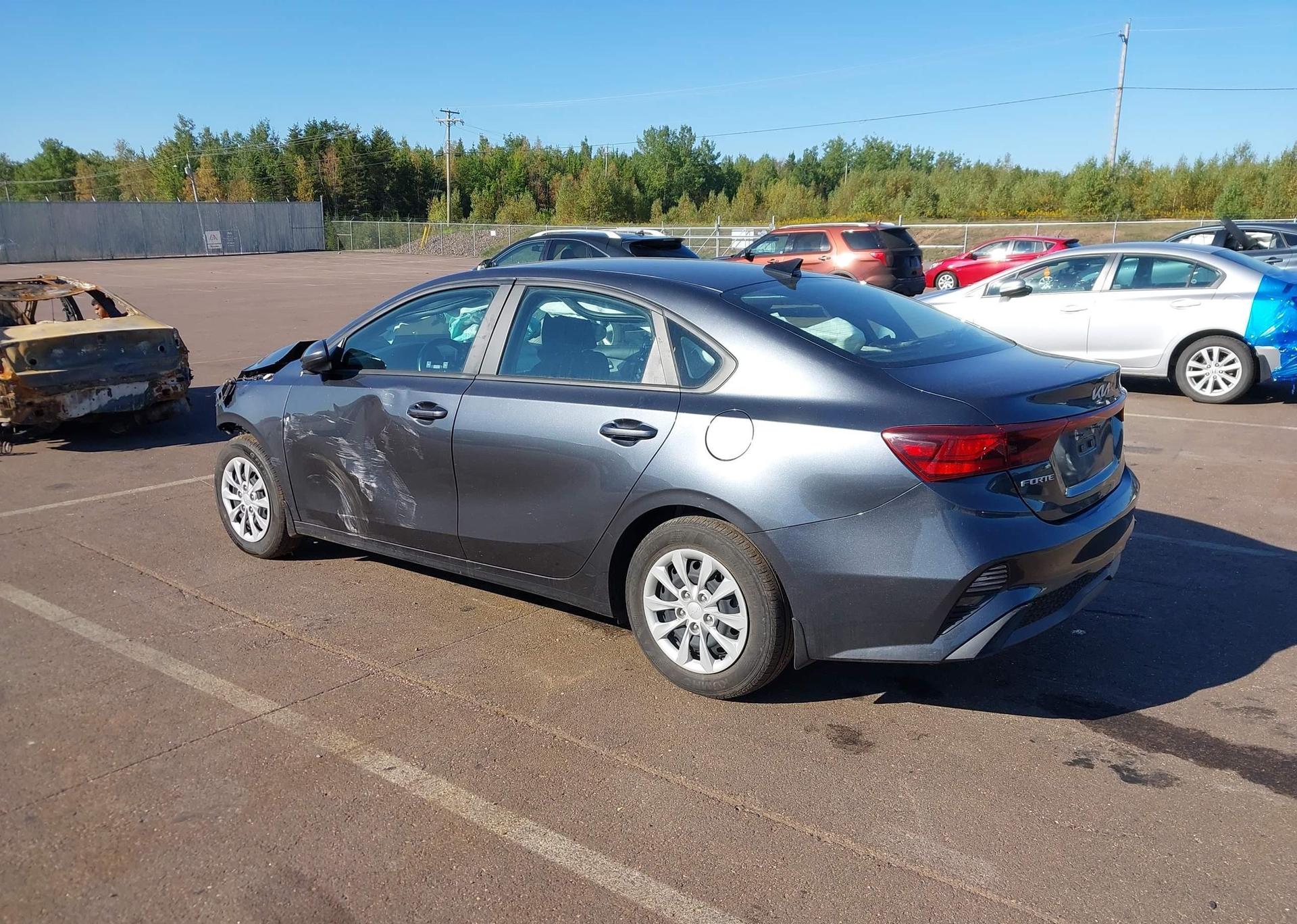 2023 KIA FORTE LX