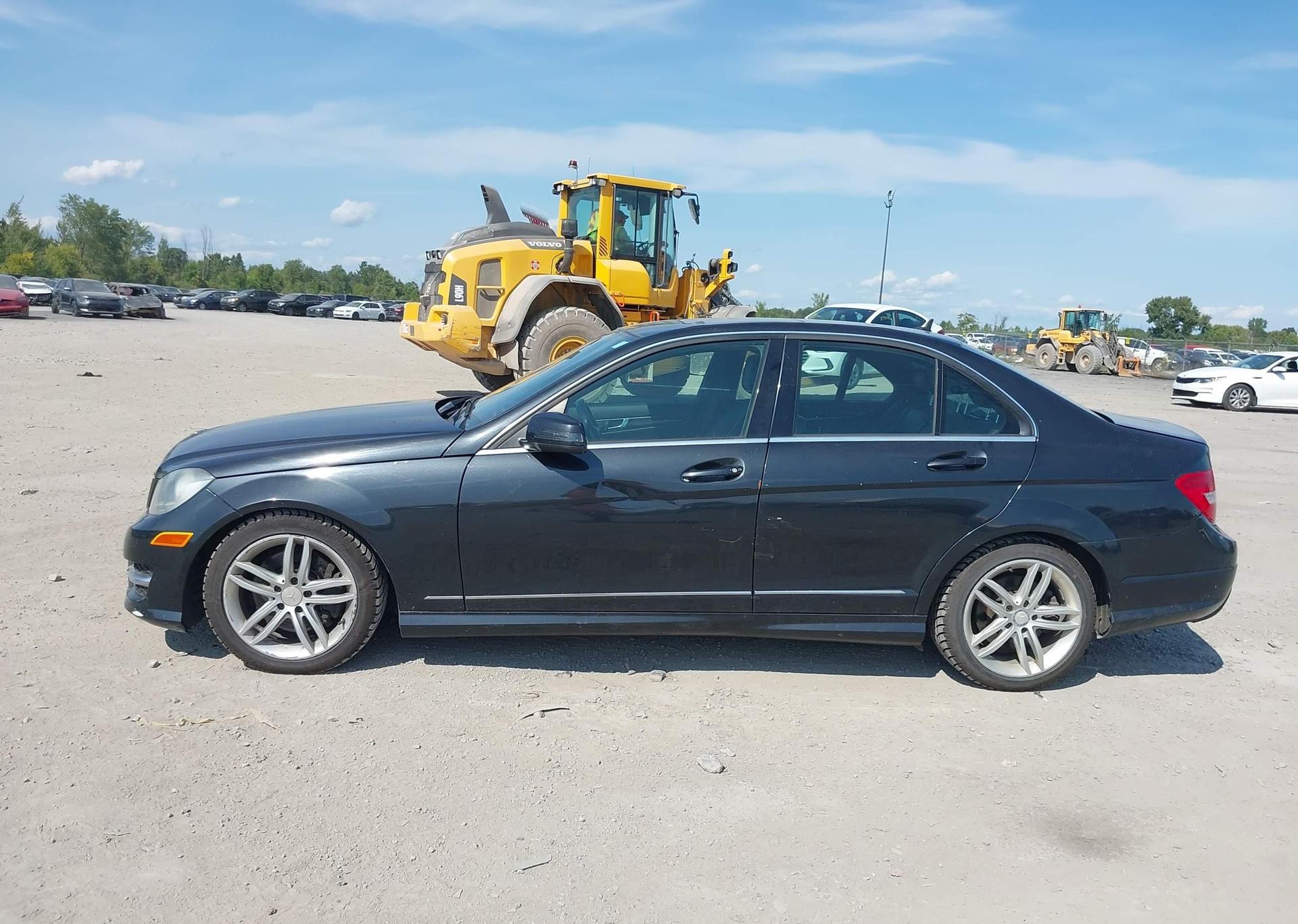 2013 MERCEDES-BENZ C 300 4MATIC