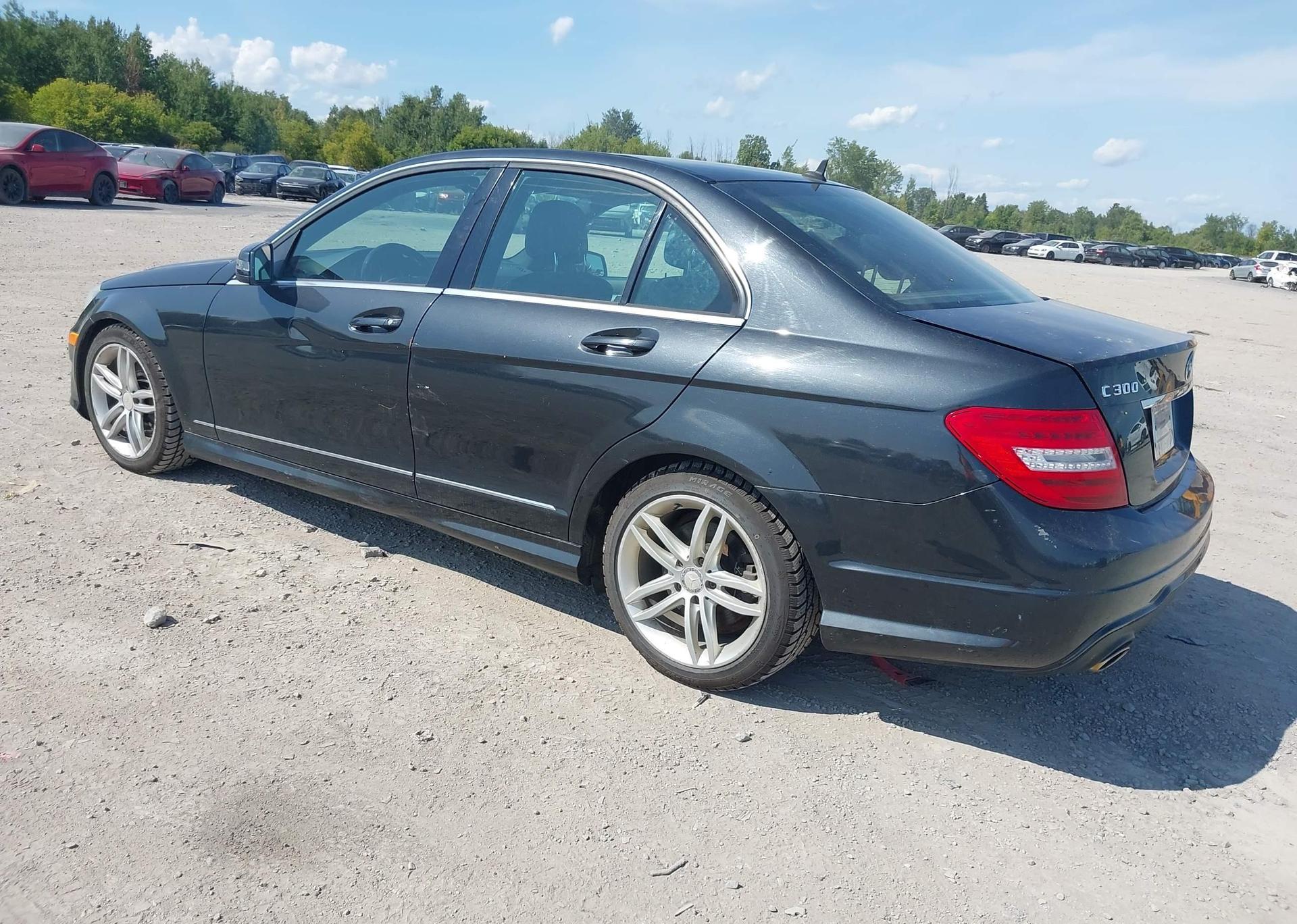 2013 MERCEDES-BENZ C 300 4MATIC