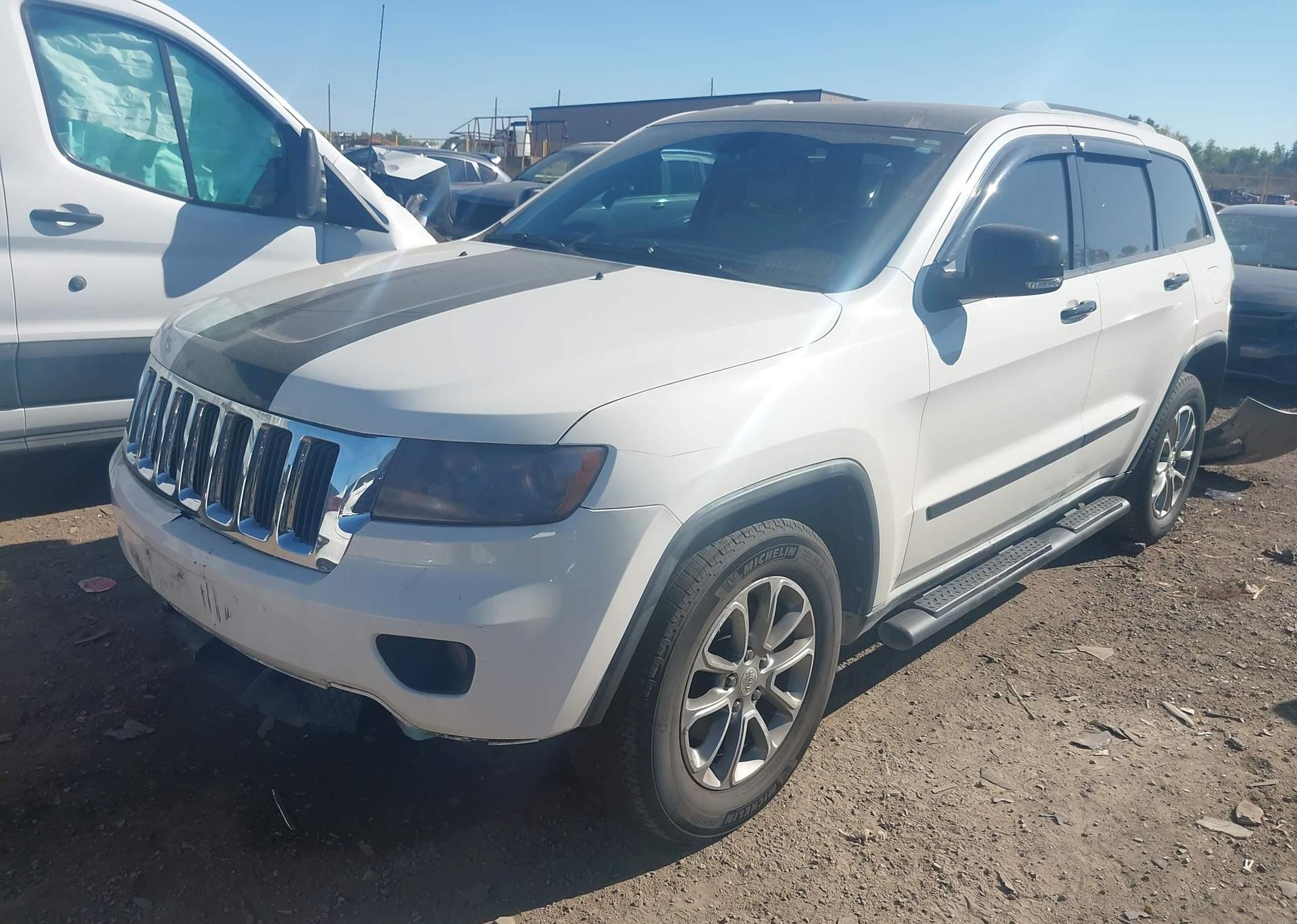 2011 JEEP GRAND CHEROKEE LIMITED