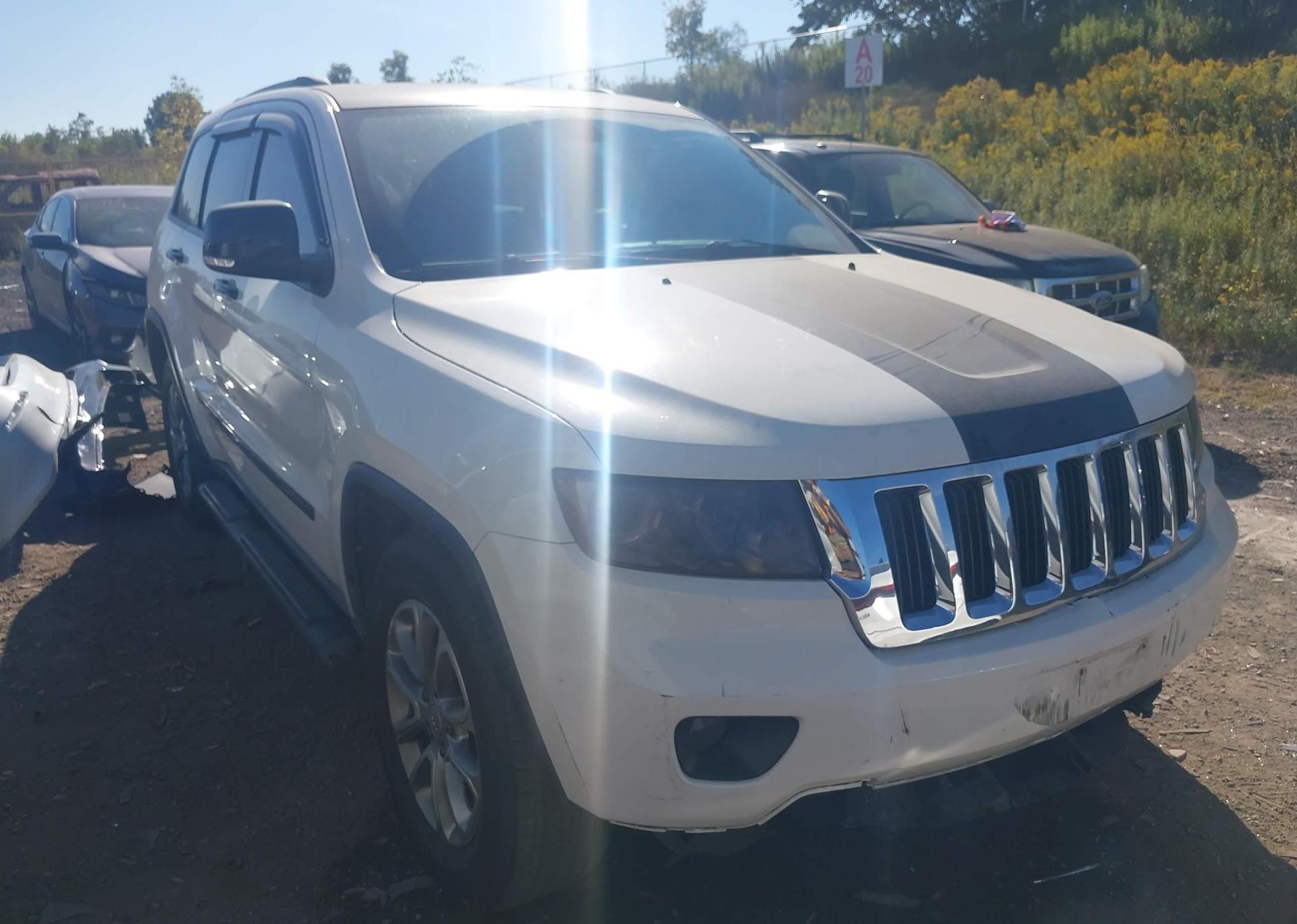 2011 JEEP GRAND CHEROKEE LIMITED