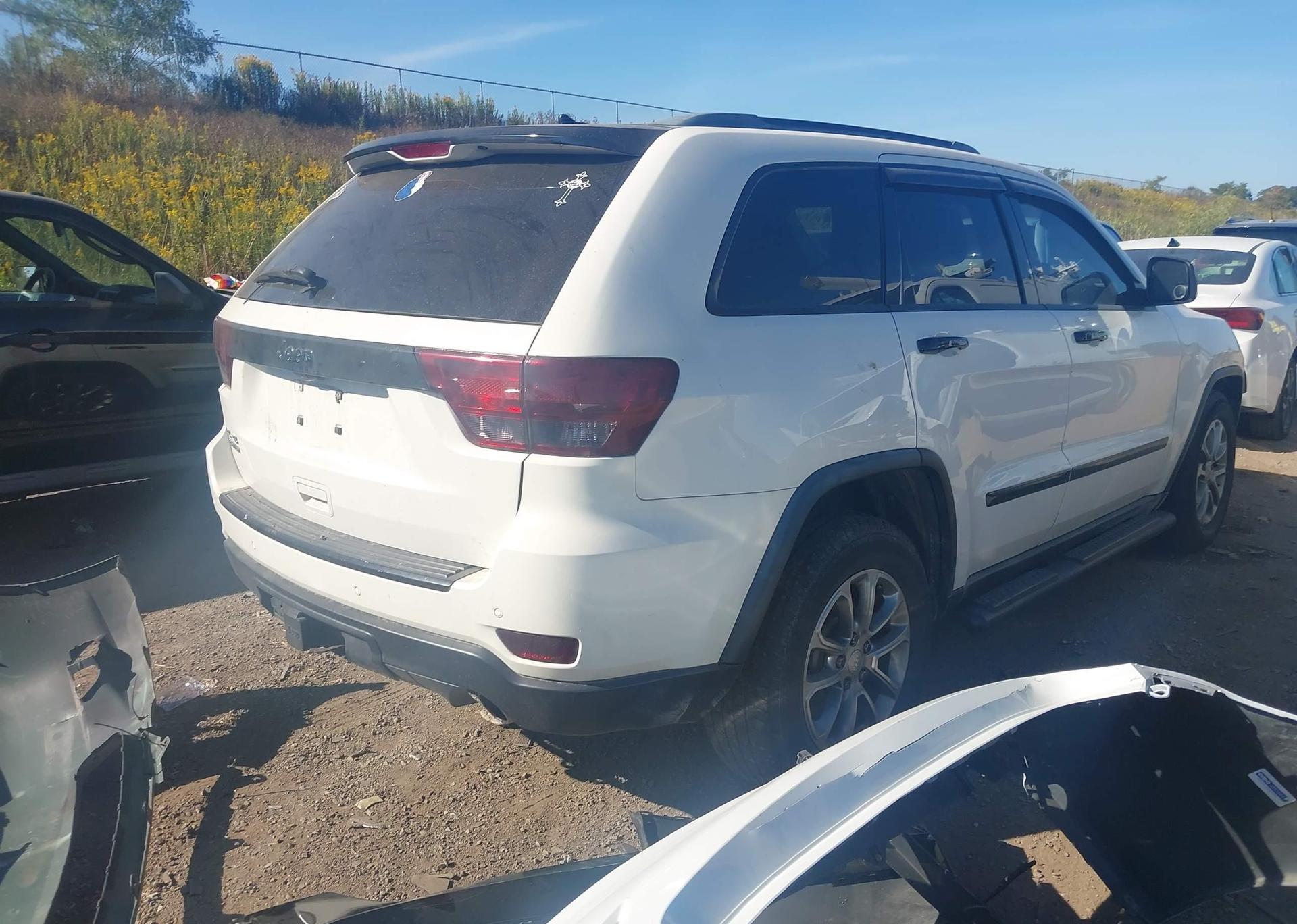 2011 JEEP GRAND CHEROKEE LIMITED