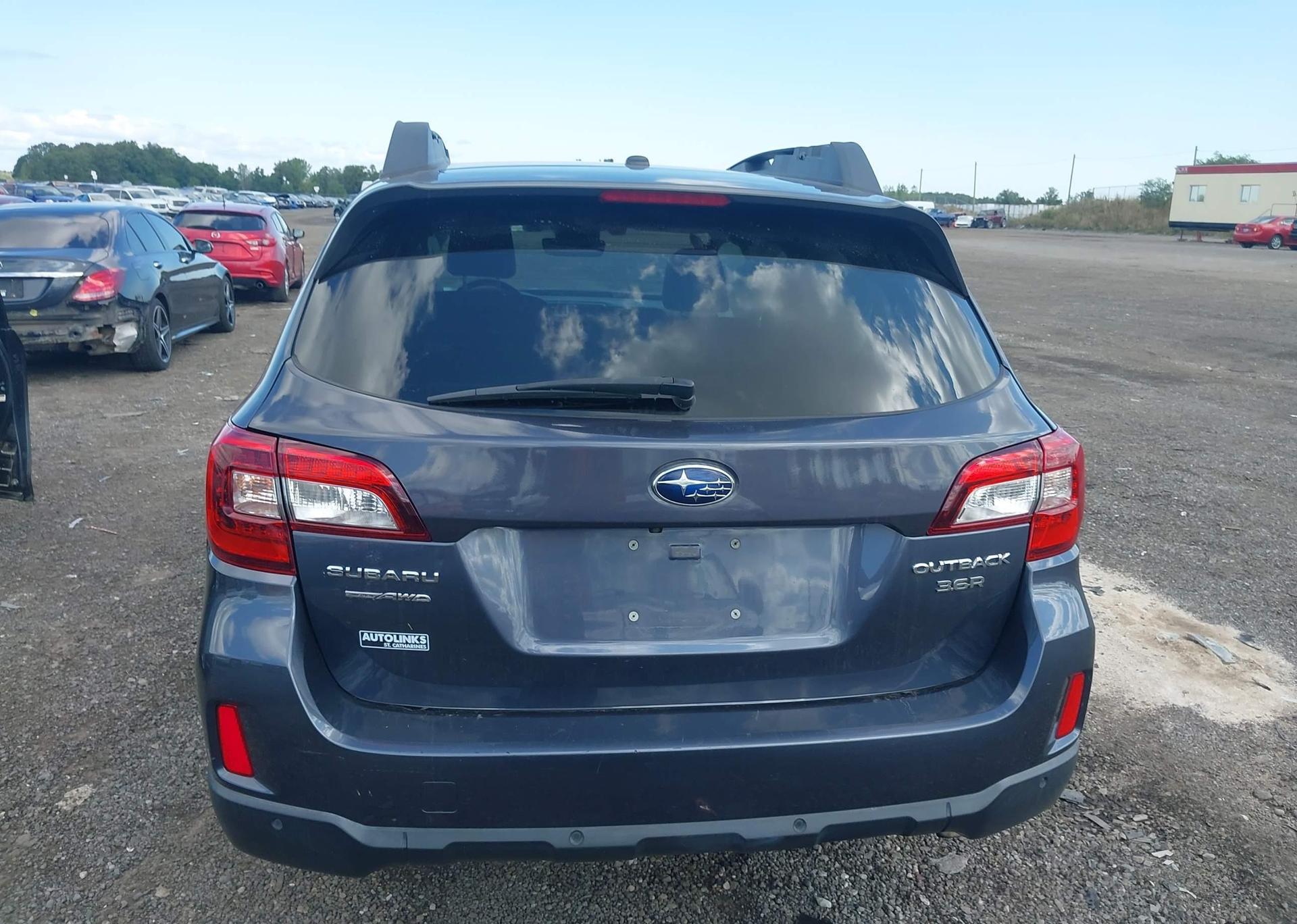 2017 SUBARU OUTBACK 3.6R LIMITED