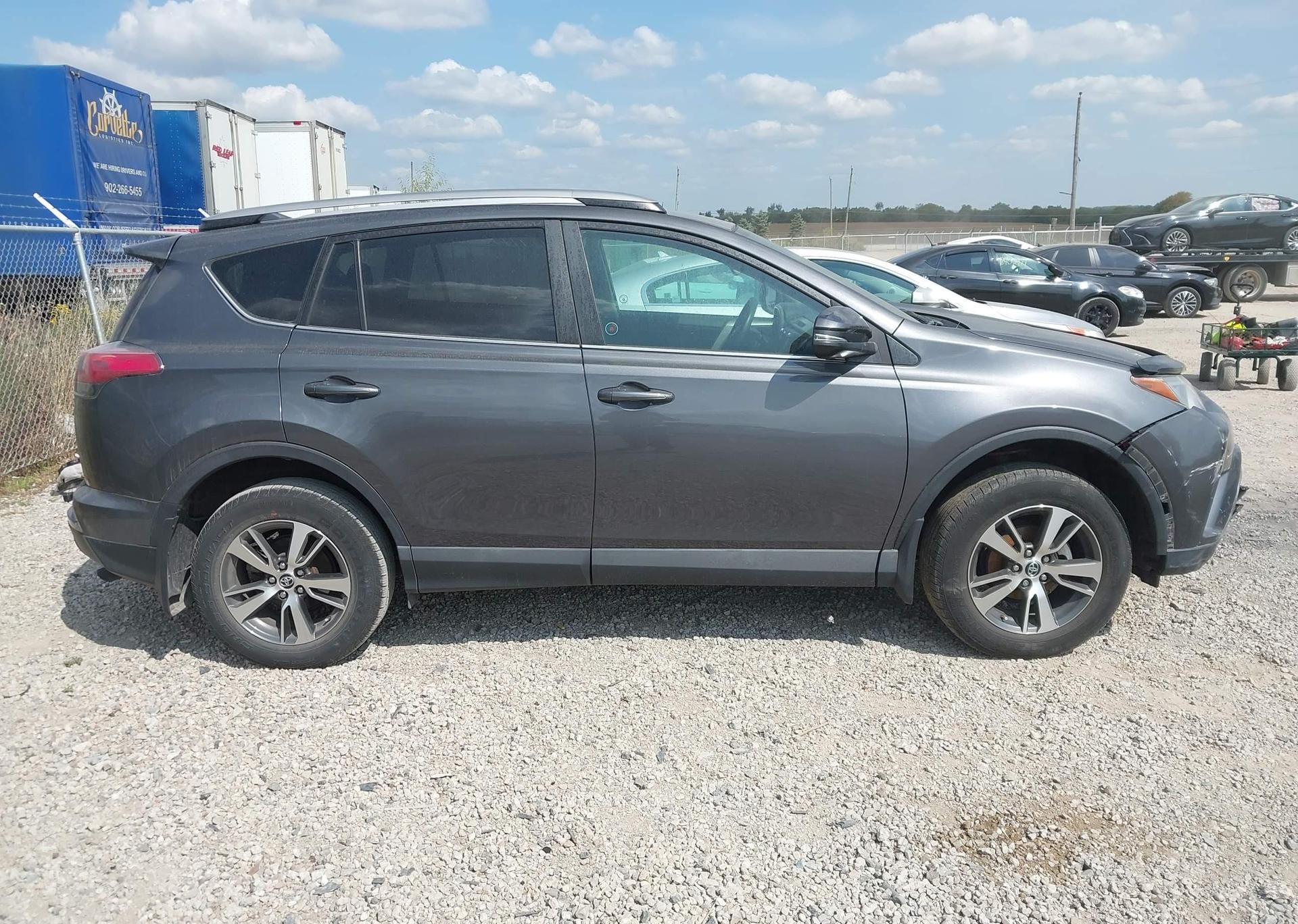 2018 TOYOTA RAV4 LE
