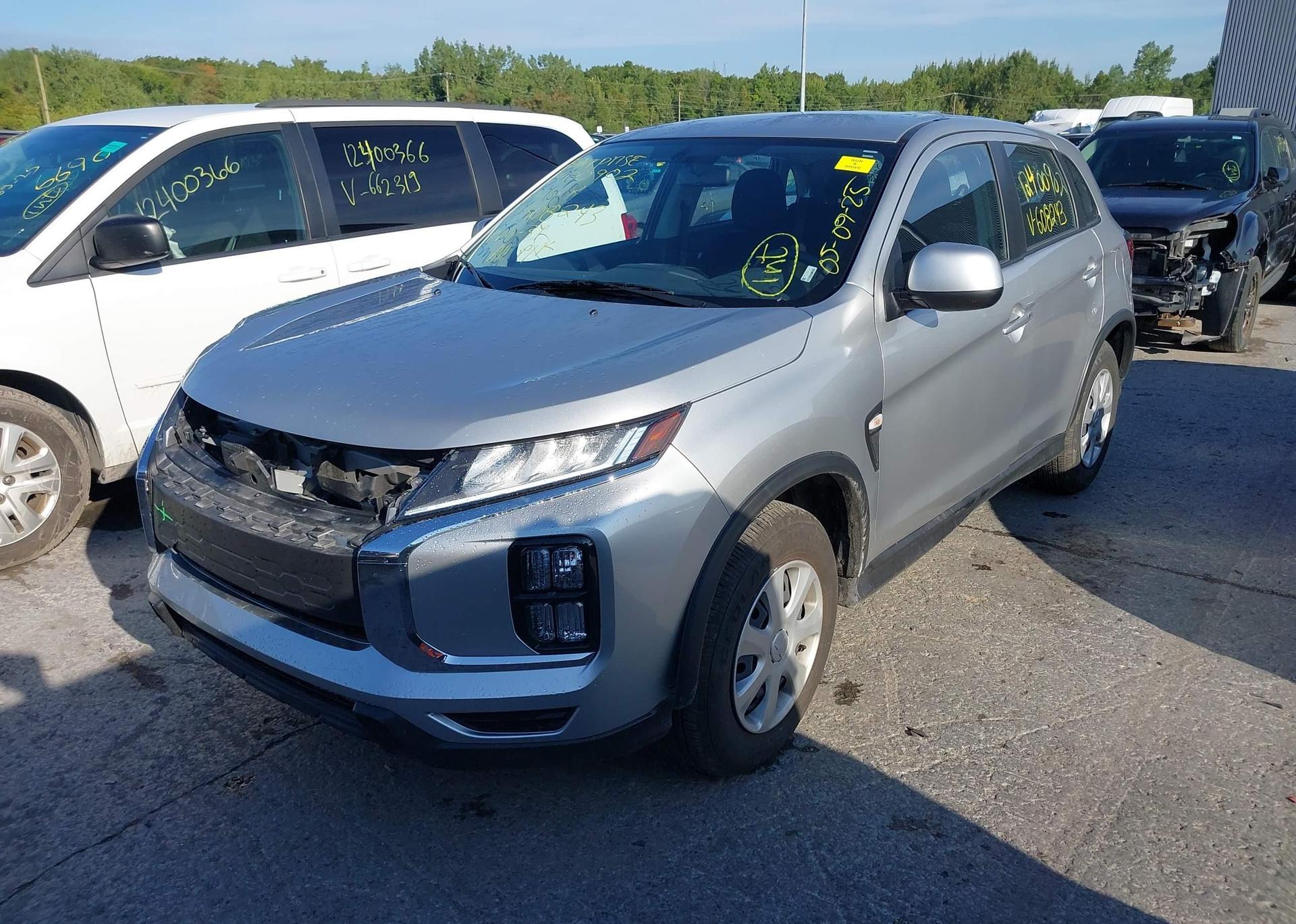 2024 MITSUBISHI RVR ES