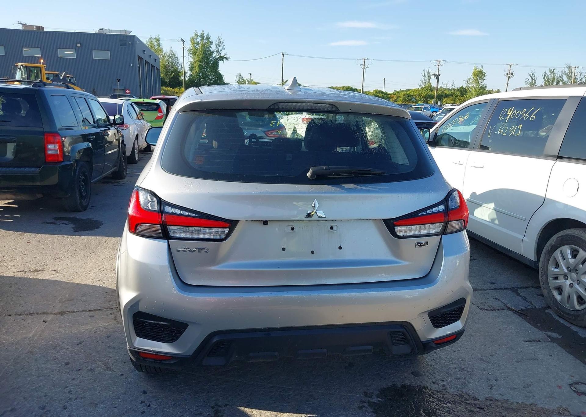 2024 MITSUBISHI RVR ES