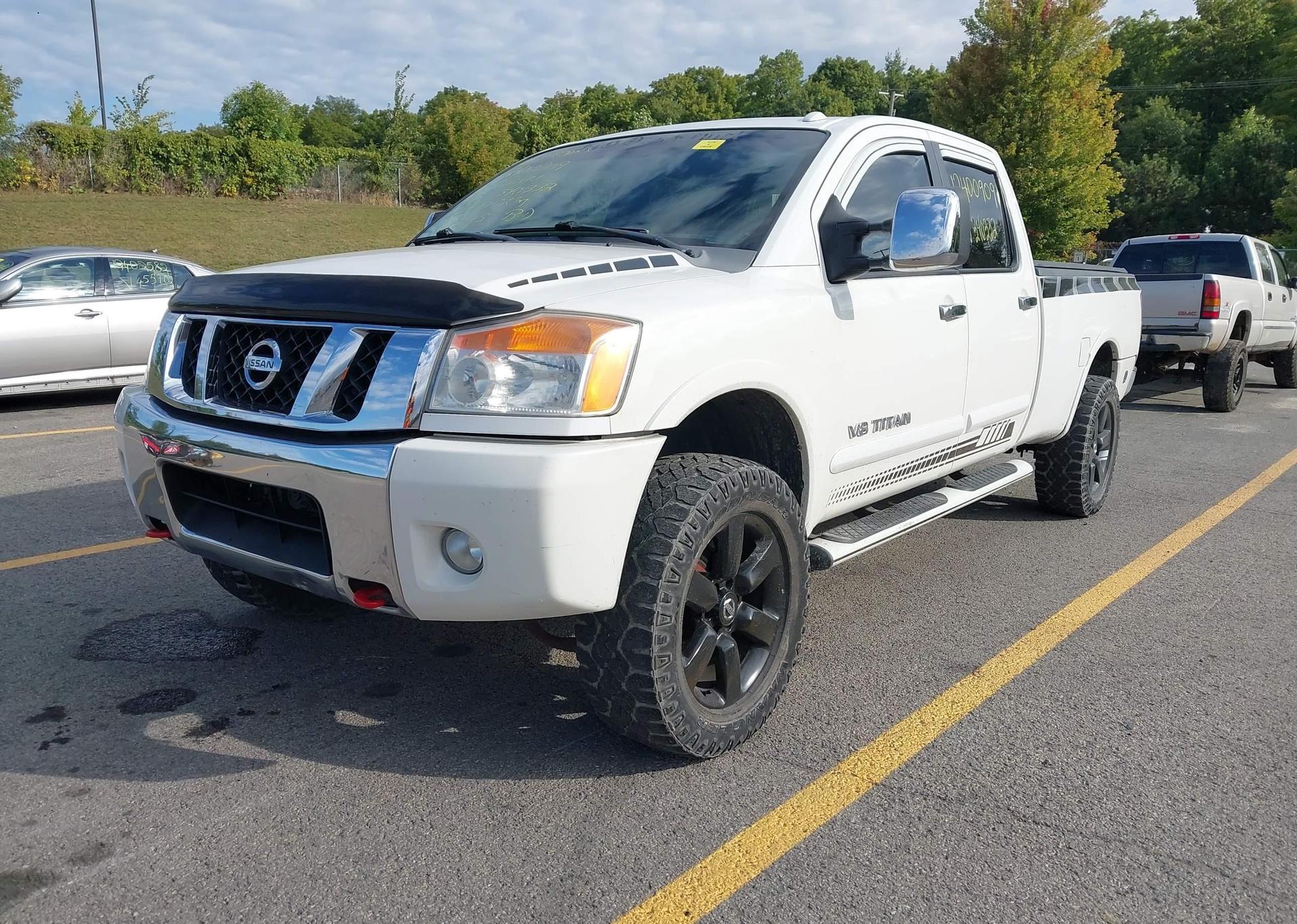 2008 NISSAN TITAN XE