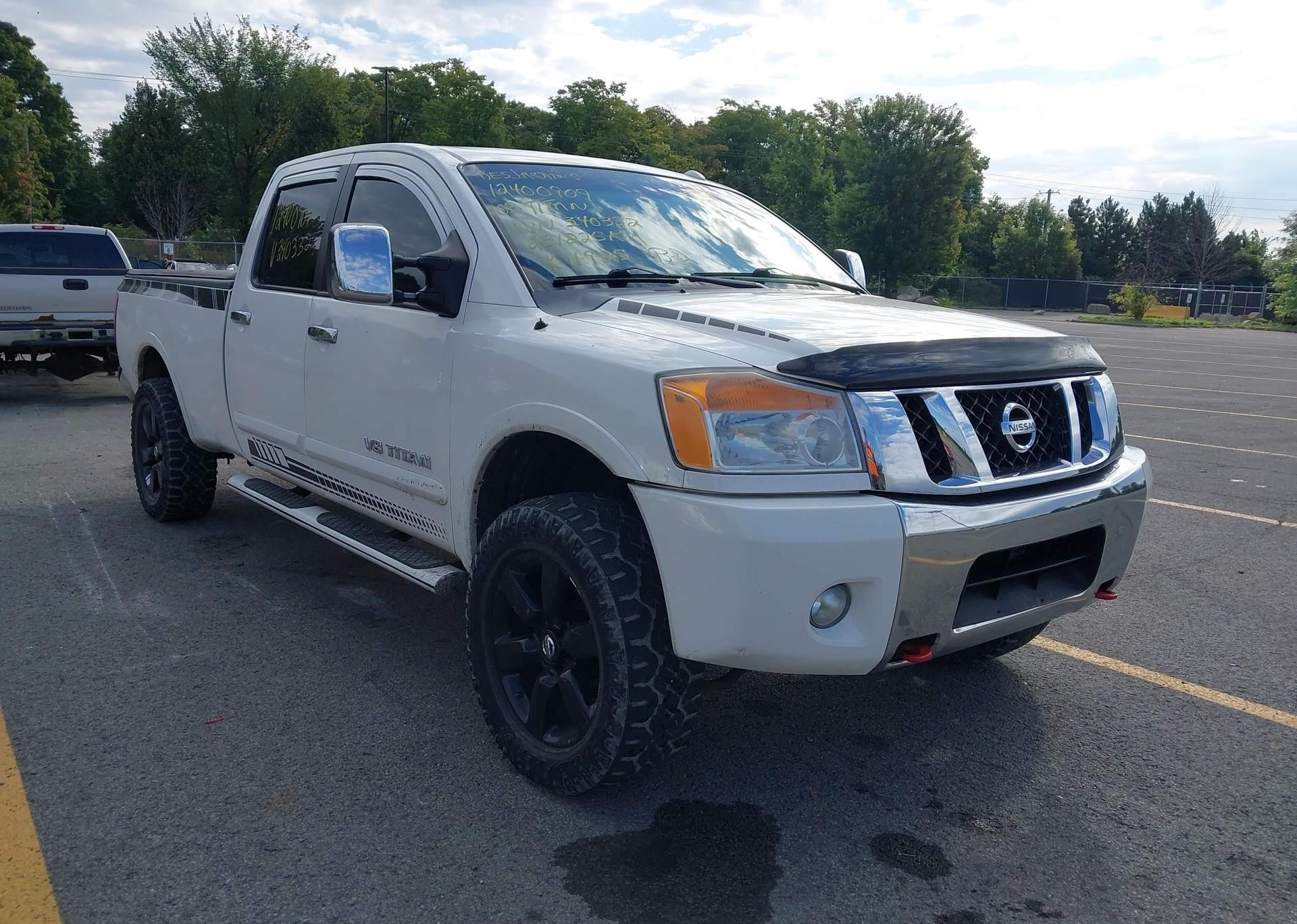 2008 NISSAN TITAN XE