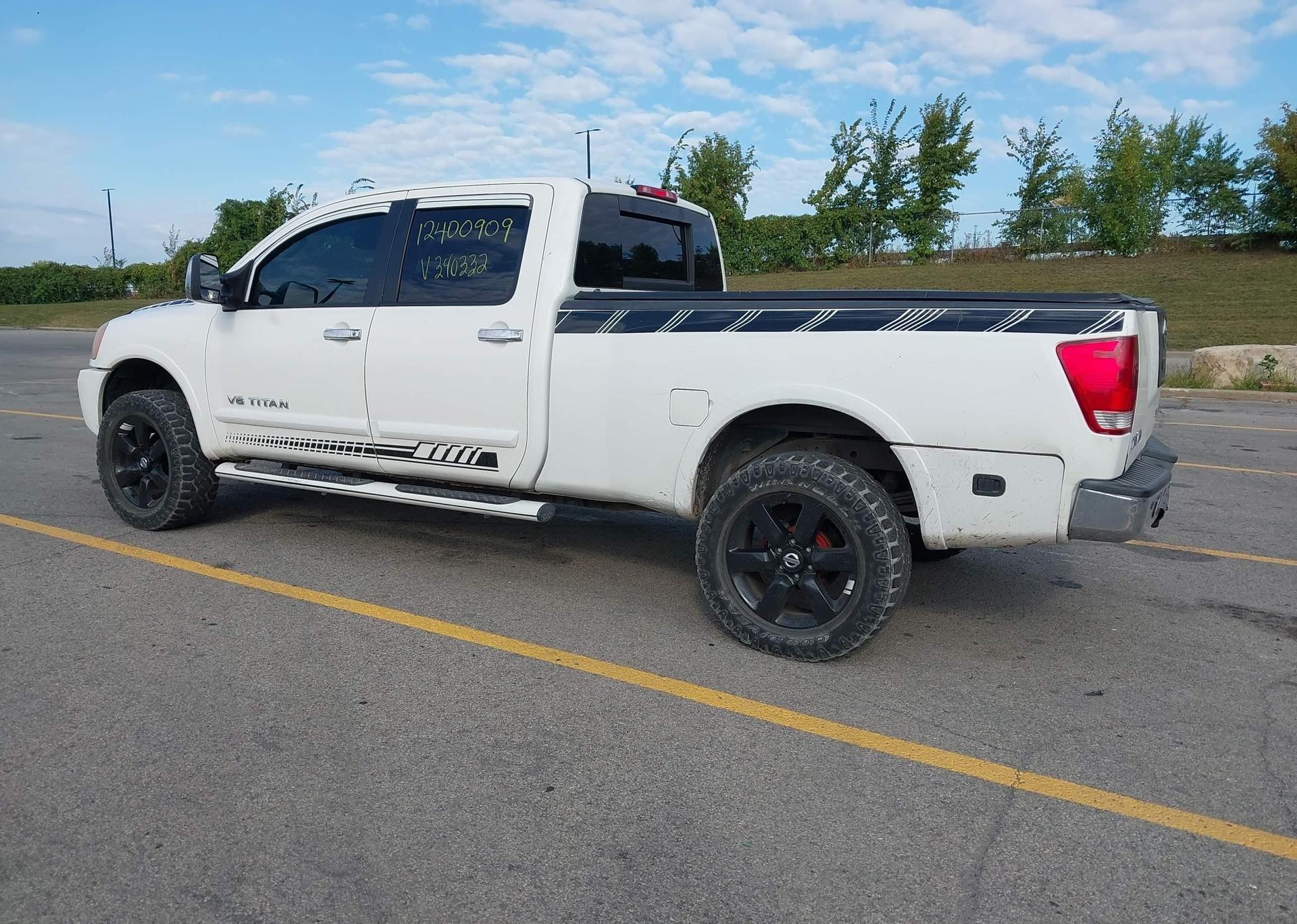 2008 NISSAN TITAN XE