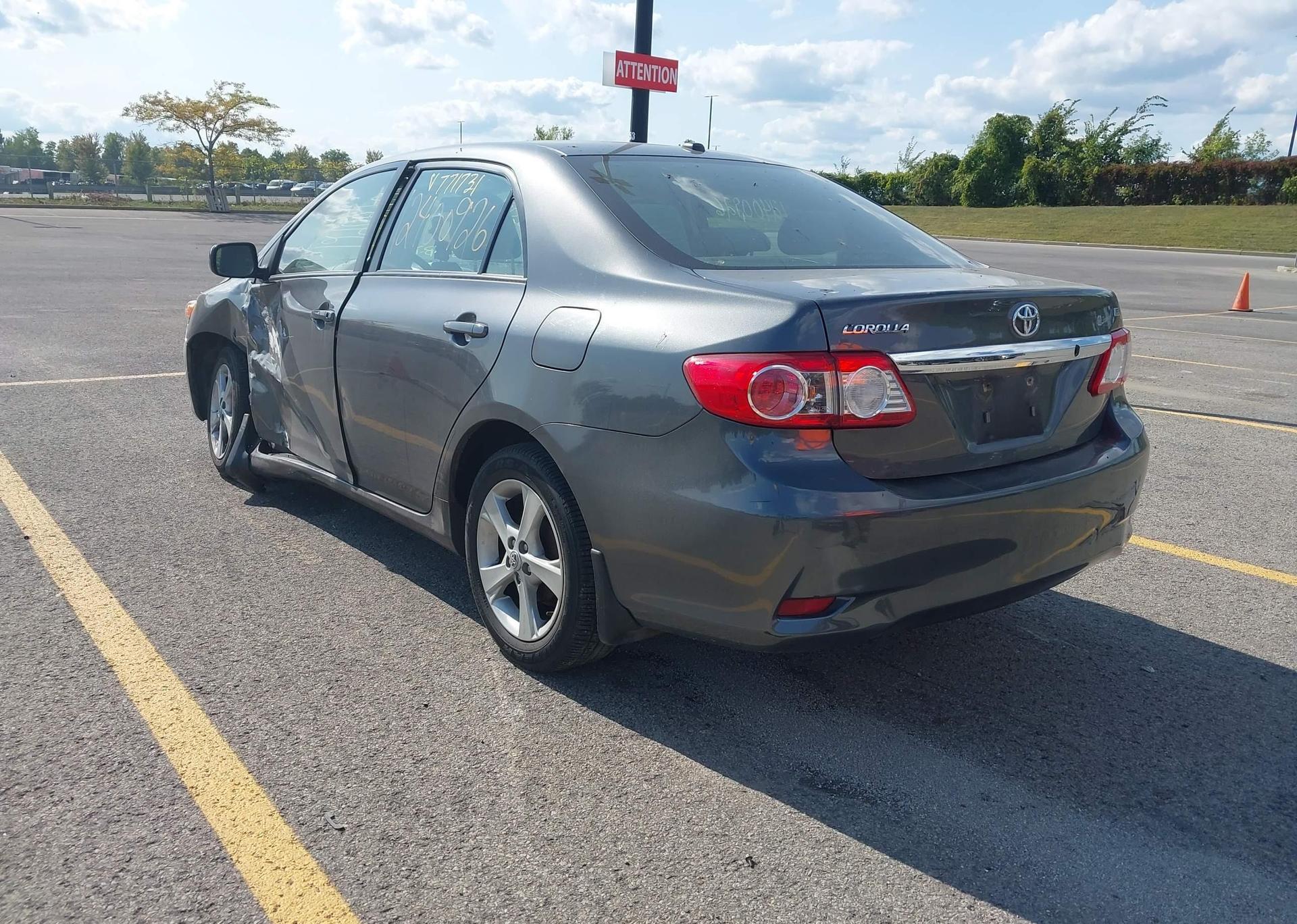 2012 TOYOTA COROLLA