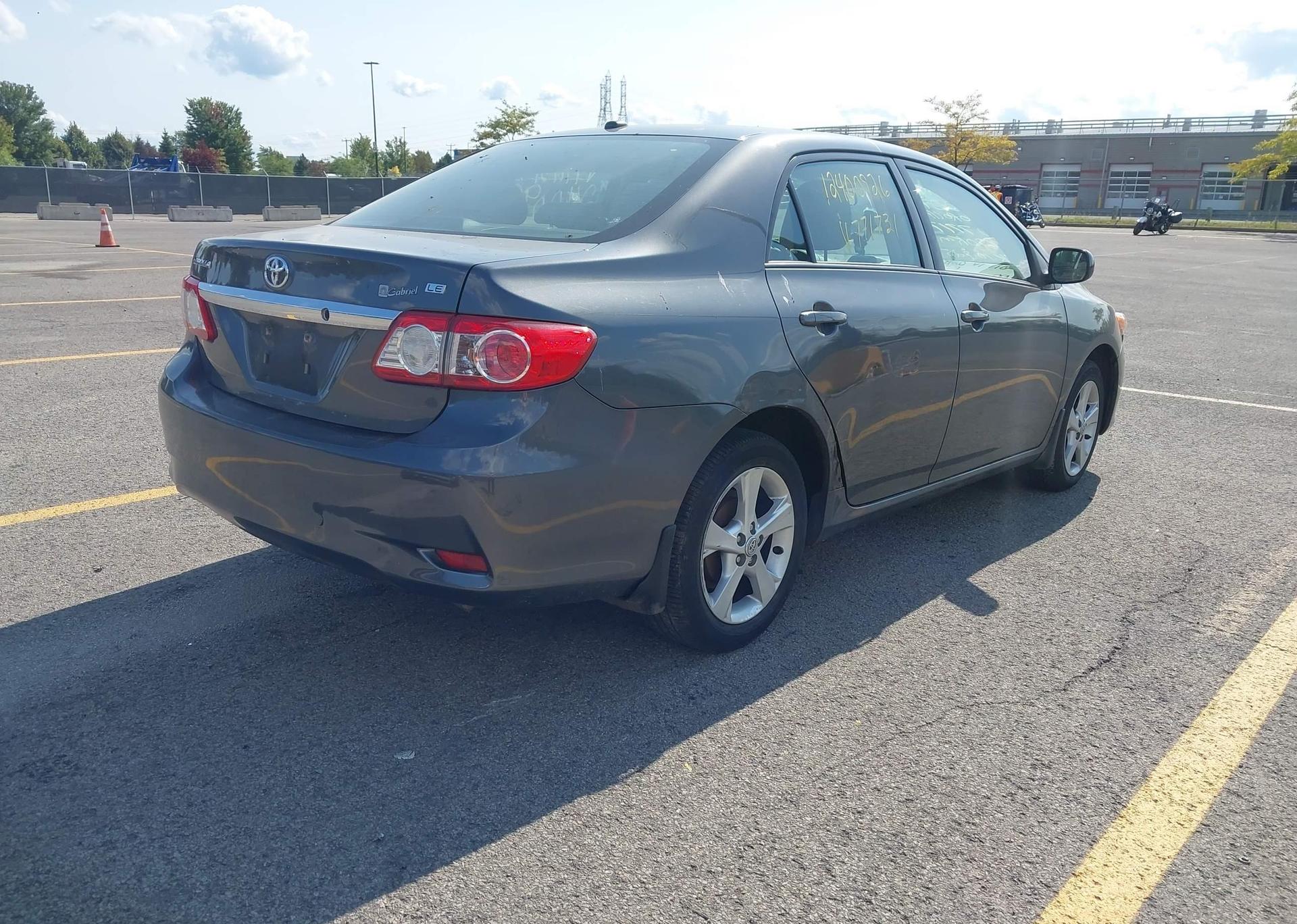 2012 TOYOTA COROLLA