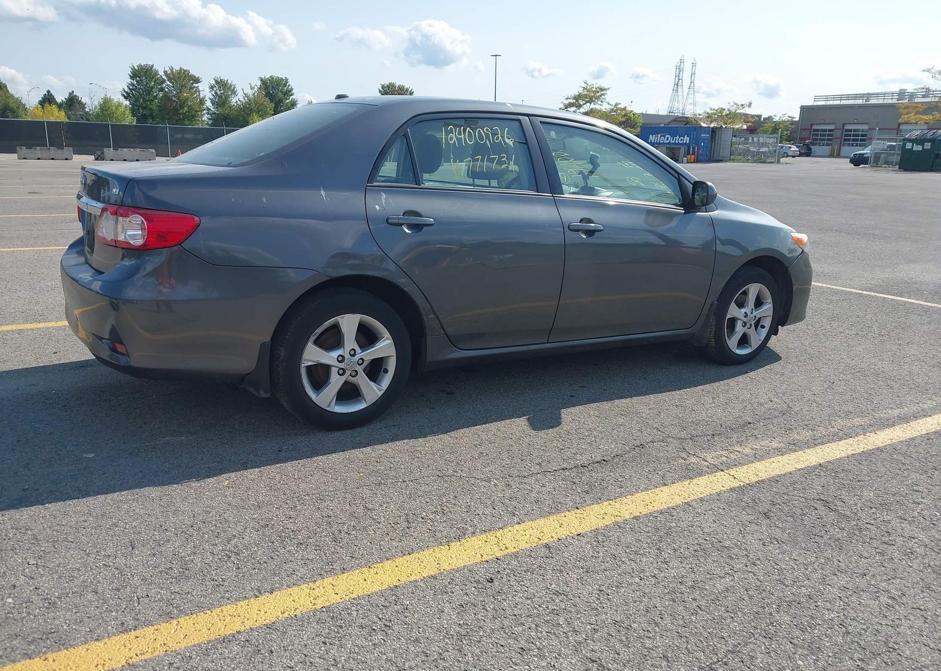 2012 TOYOTA COROLLA