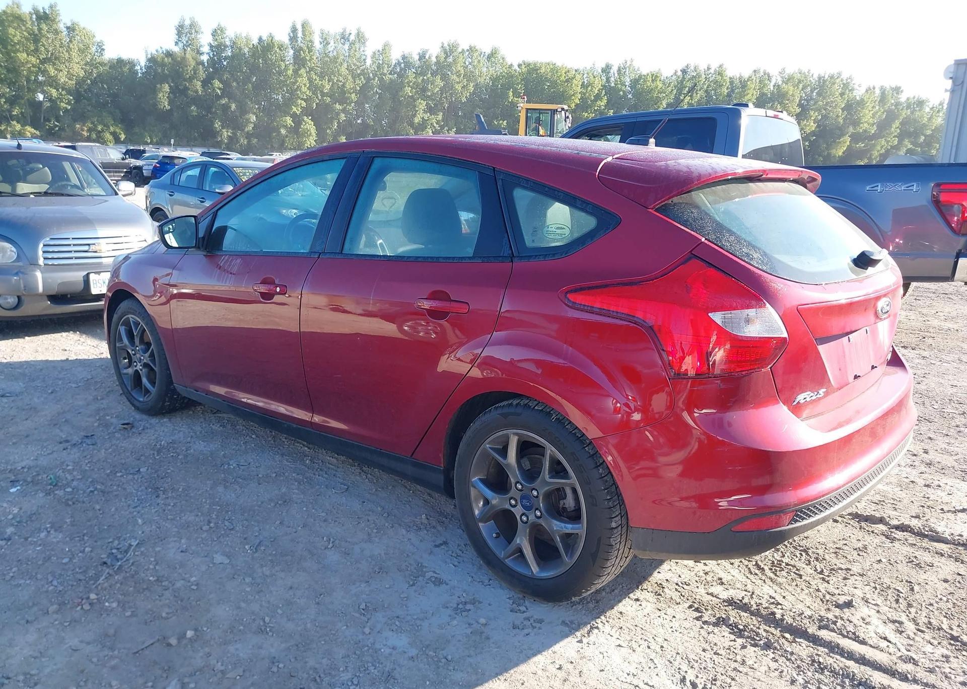 2013 FORD FOCUS SE