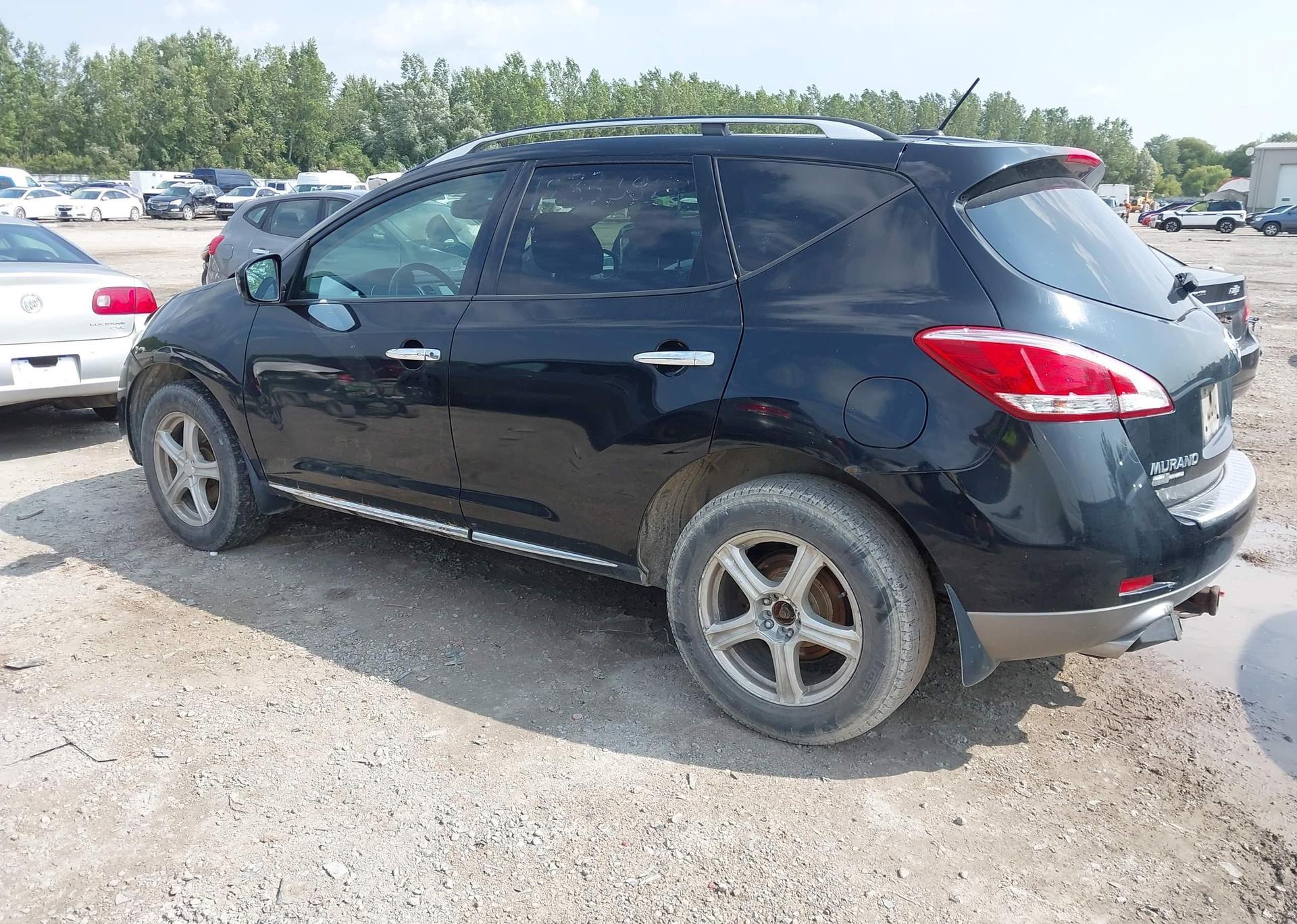 2011 NISSAN MURANO LE