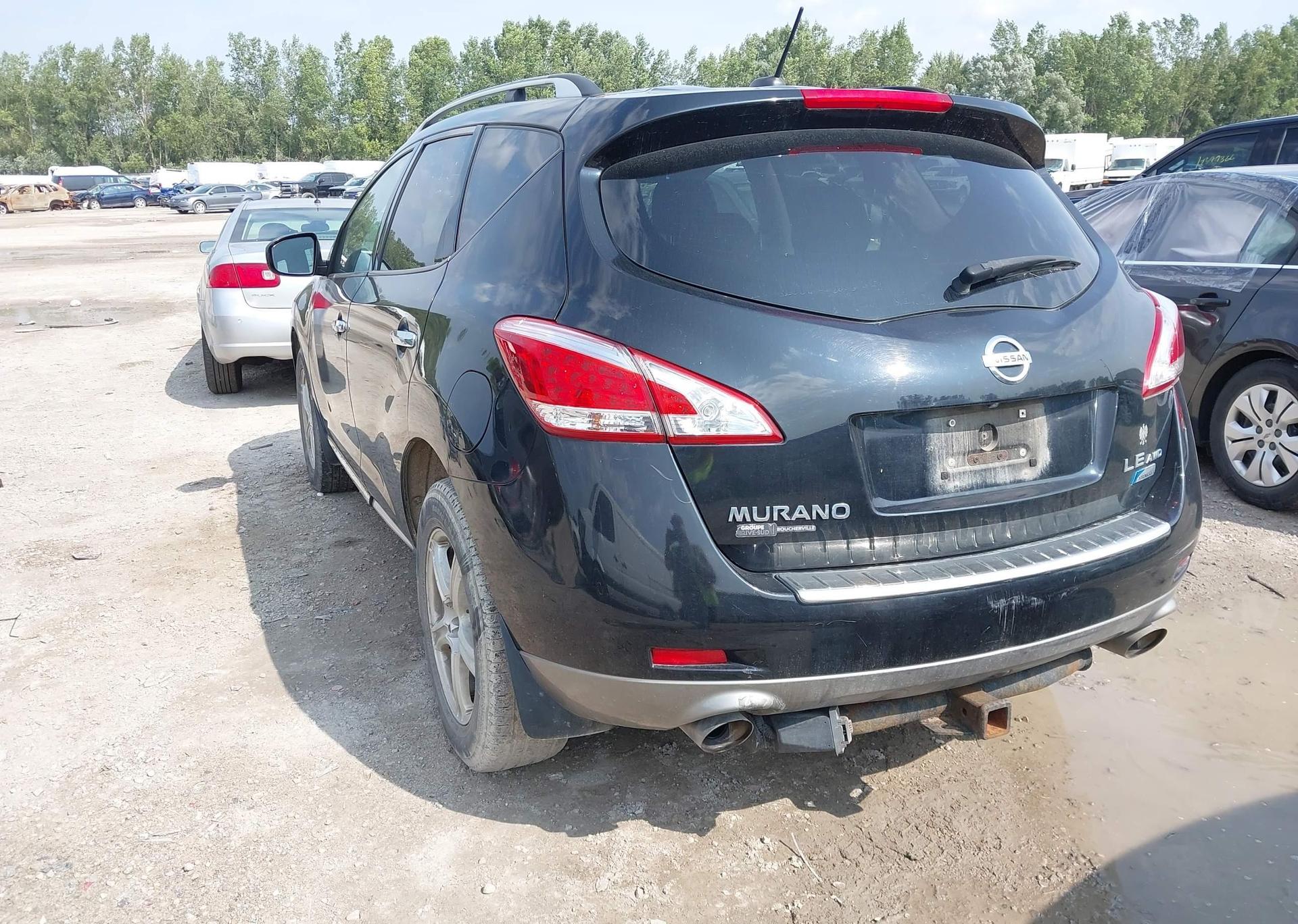 2011 NISSAN MURANO LE