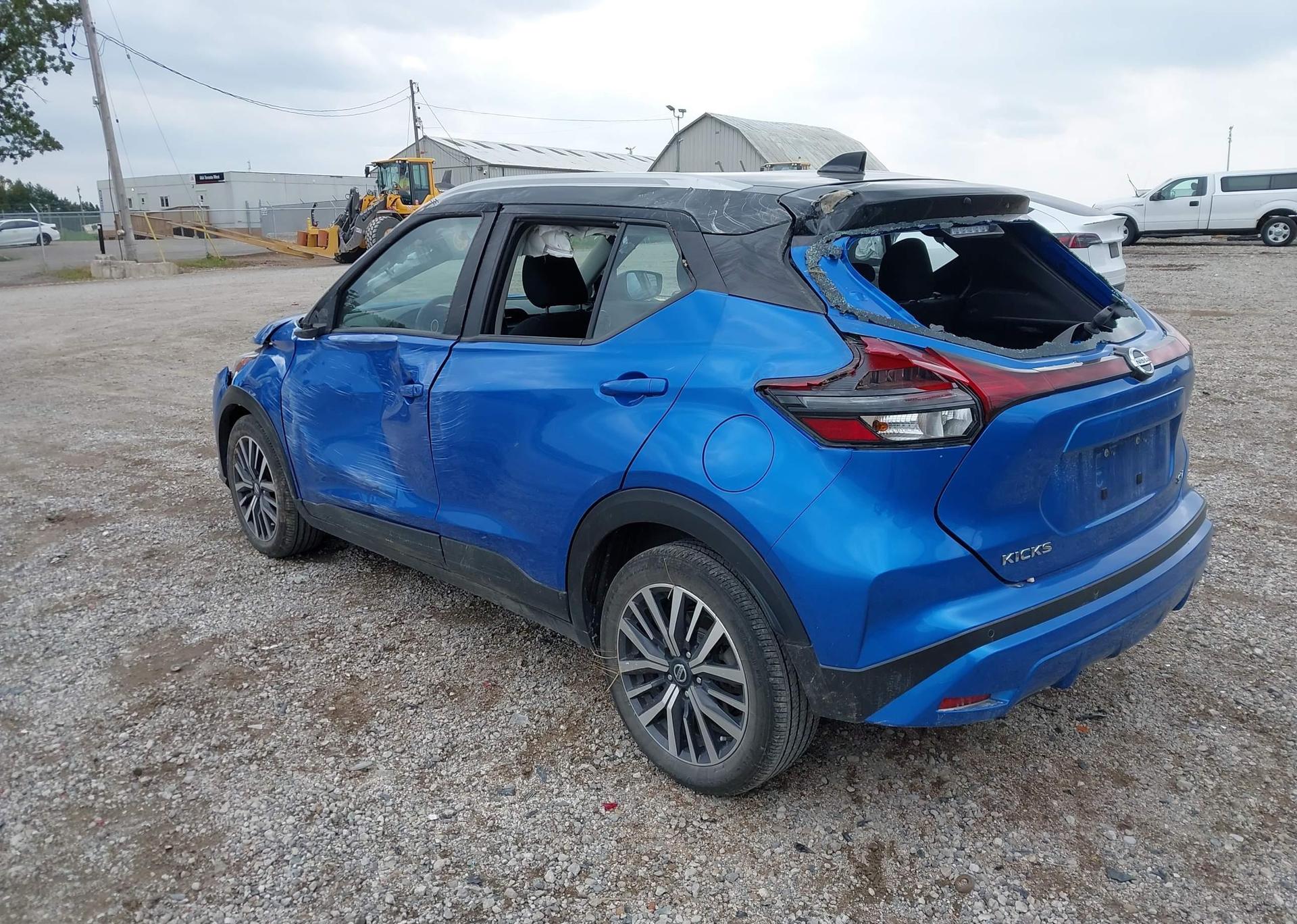 2021 NISSAN KICKS SV