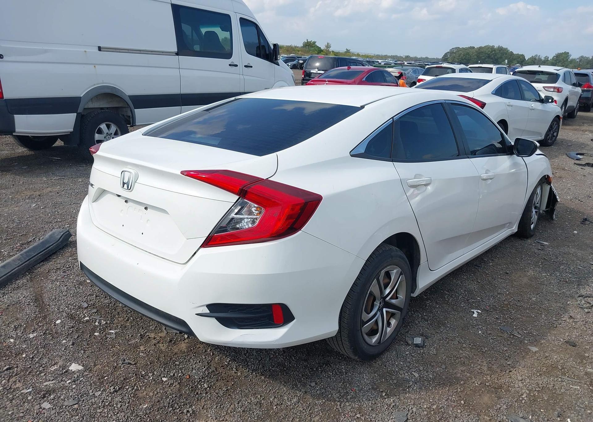 2018 HONDA CIVIC LX