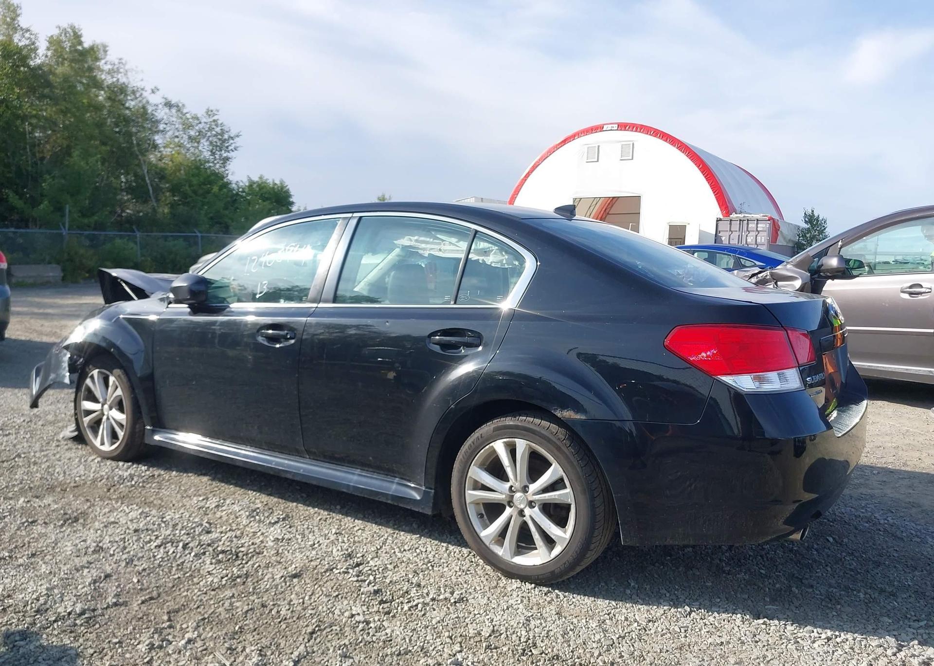 2013 SUBARU LEGACY 2.5I LIMITED