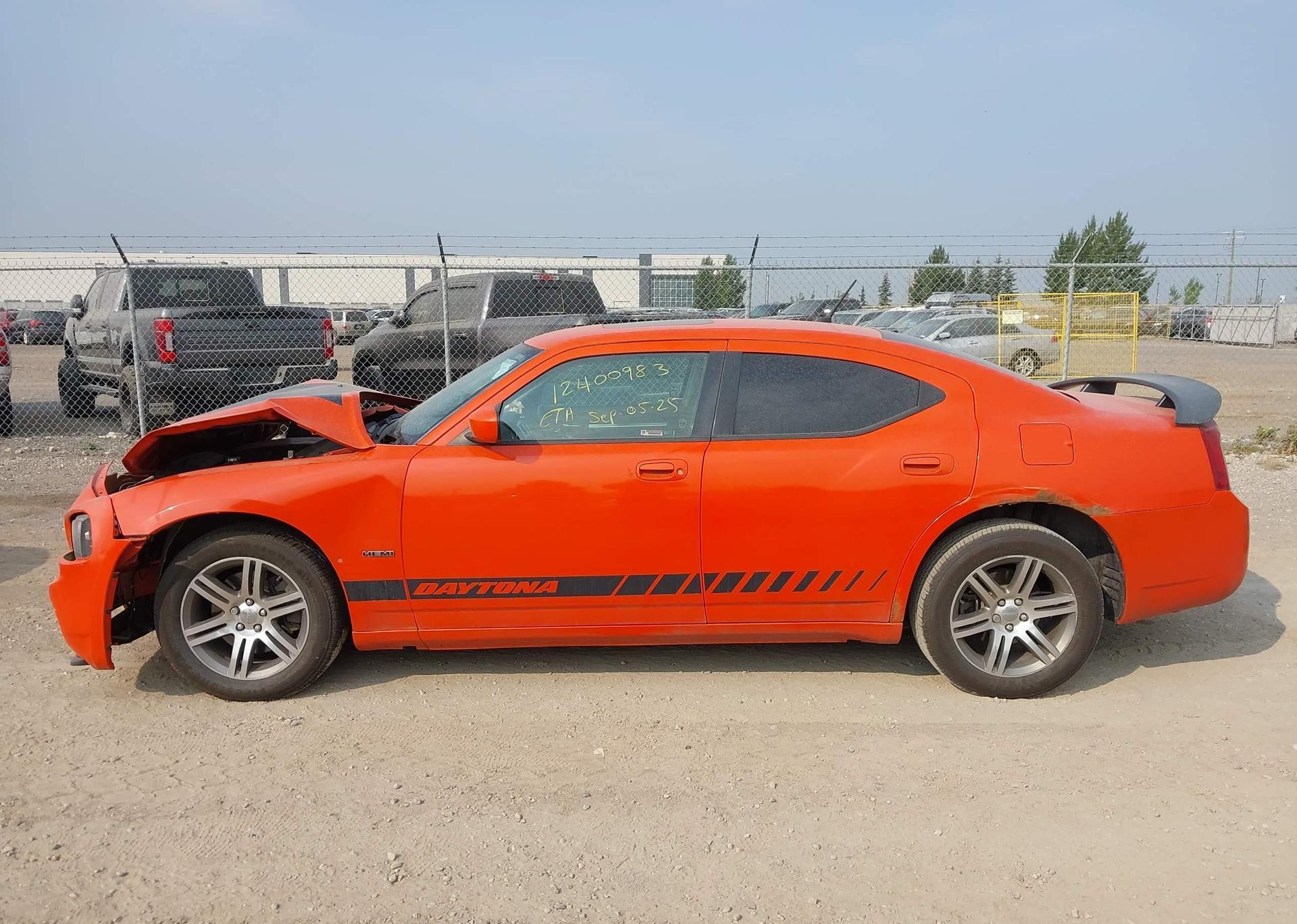 2008 DODGE CHARGER R