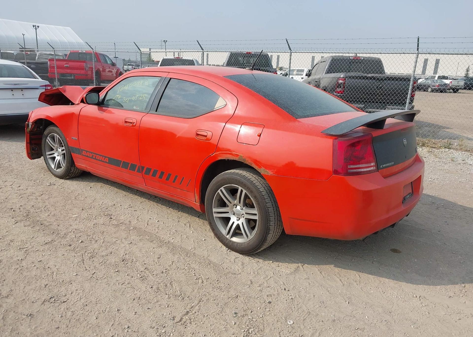 2008 DODGE CHARGER R