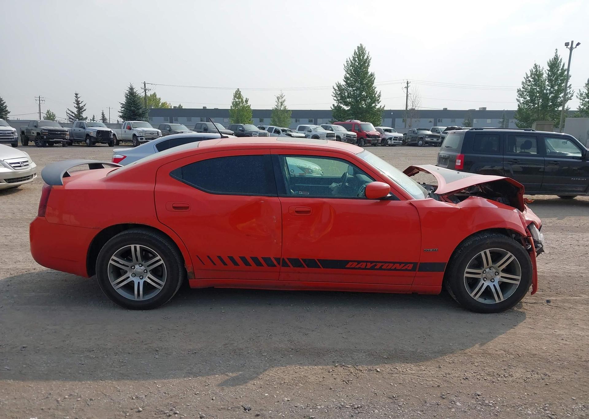 2008 DODGE CHARGER R