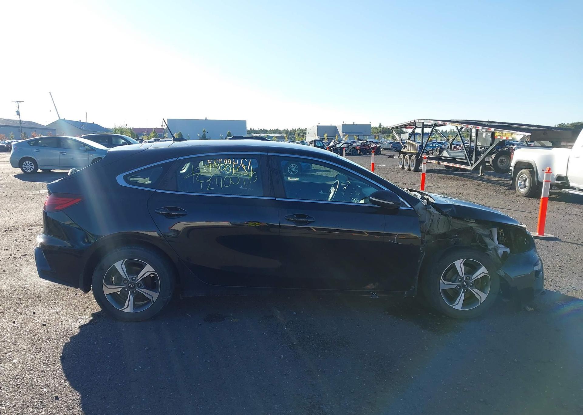 2020 KIA FORTE5 EX
