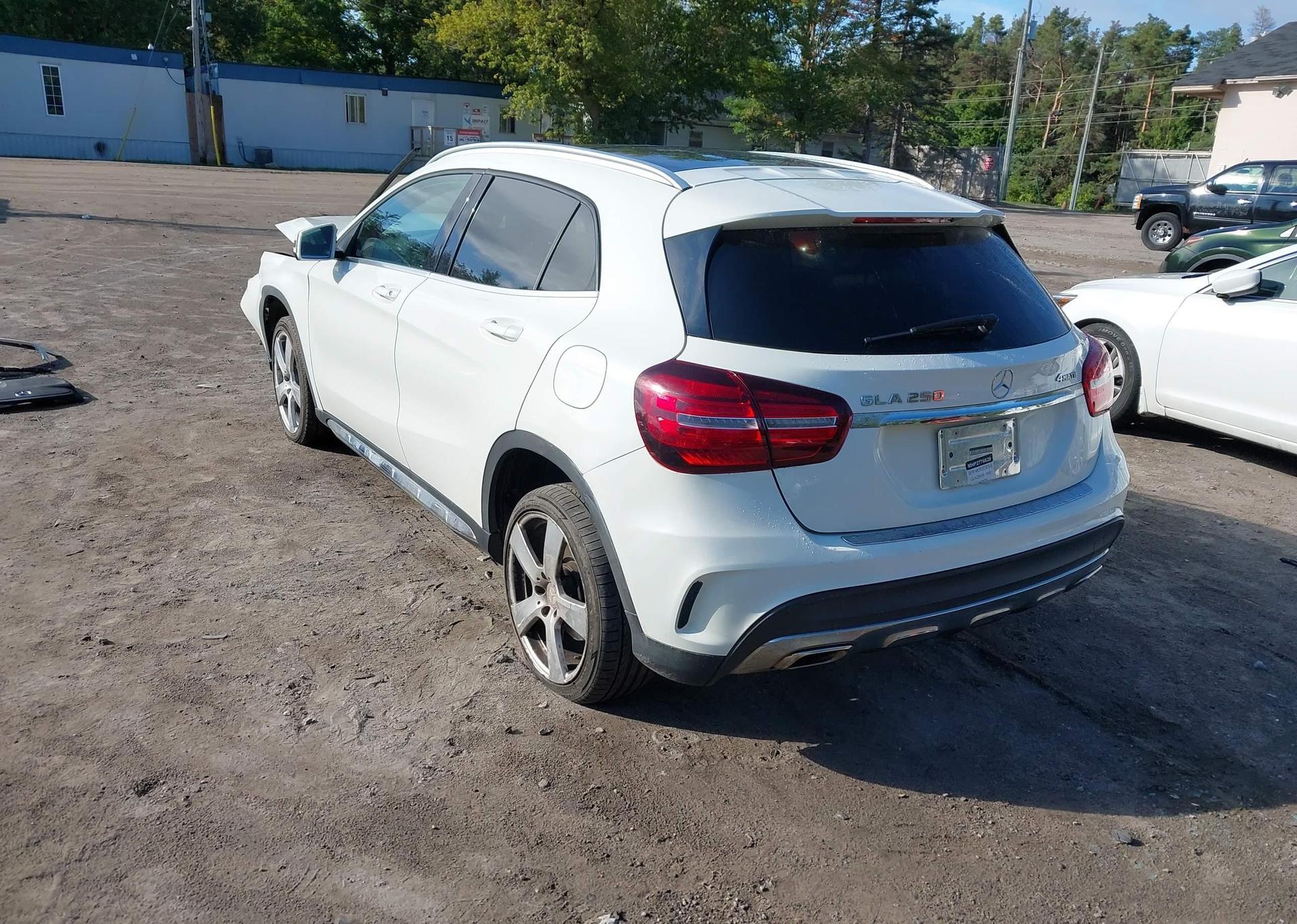 2018 MERCEDES-BENZ GLA 250 4MATIC