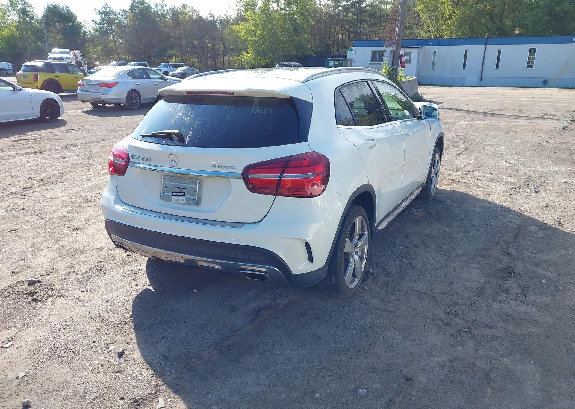 2018 MERCEDES-BENZ GLA 250 4MATIC