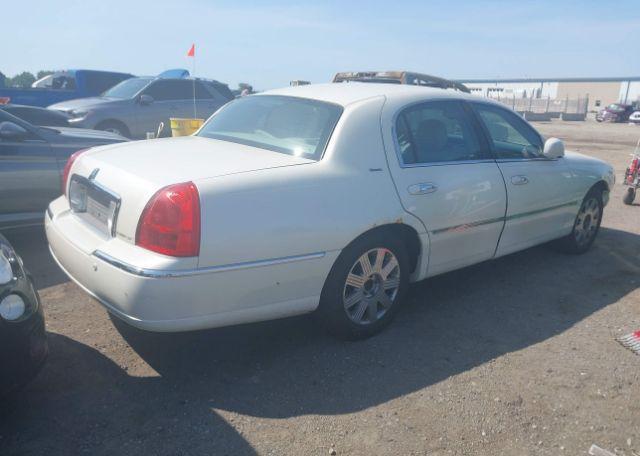 2004 LINCOLN TOWN CAR ULTIMATE