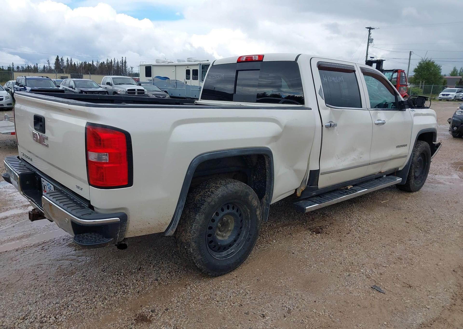 2014 GMC SIERRA 1500 SLT