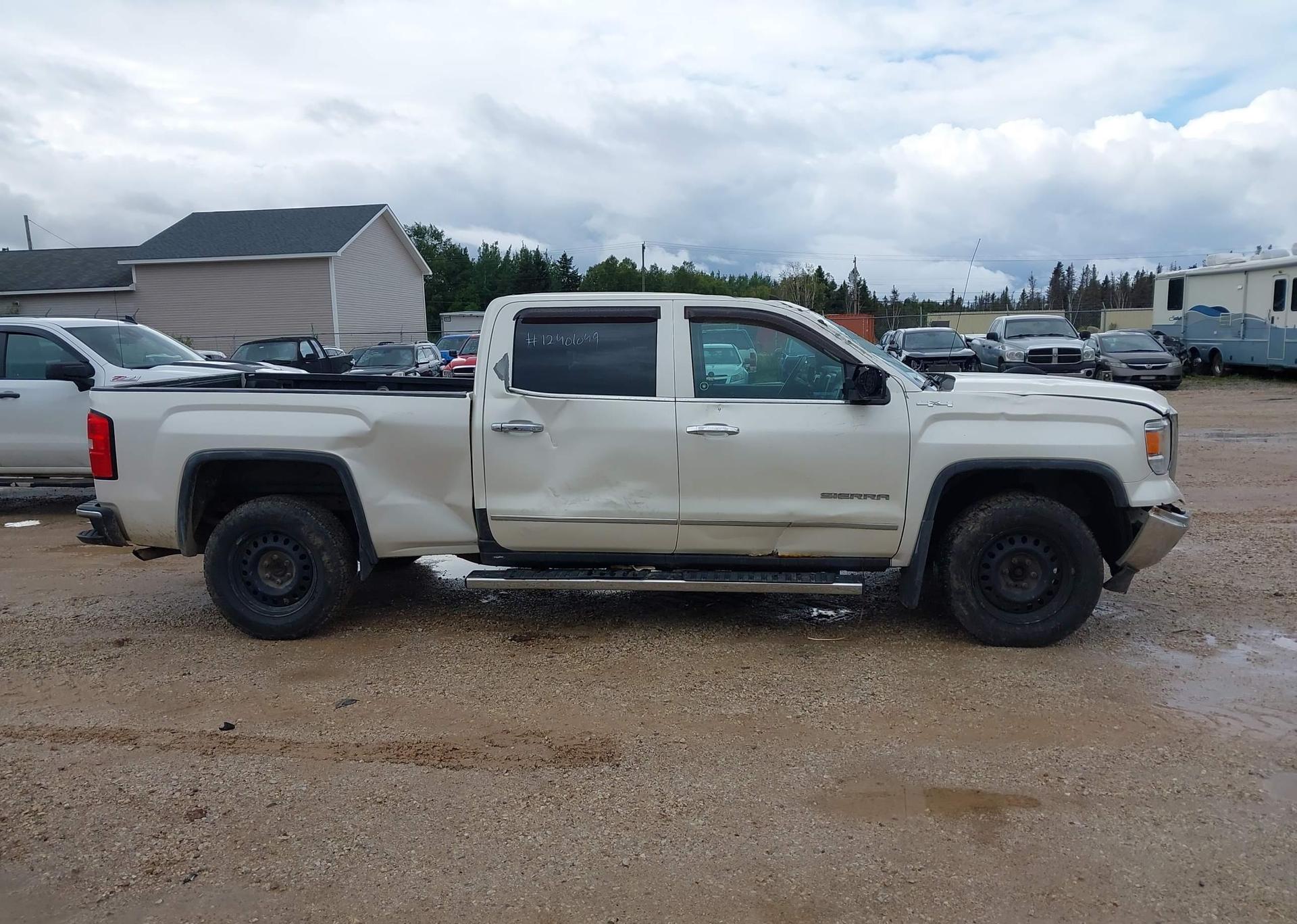 2014 GMC SIERRA 1500 SLT